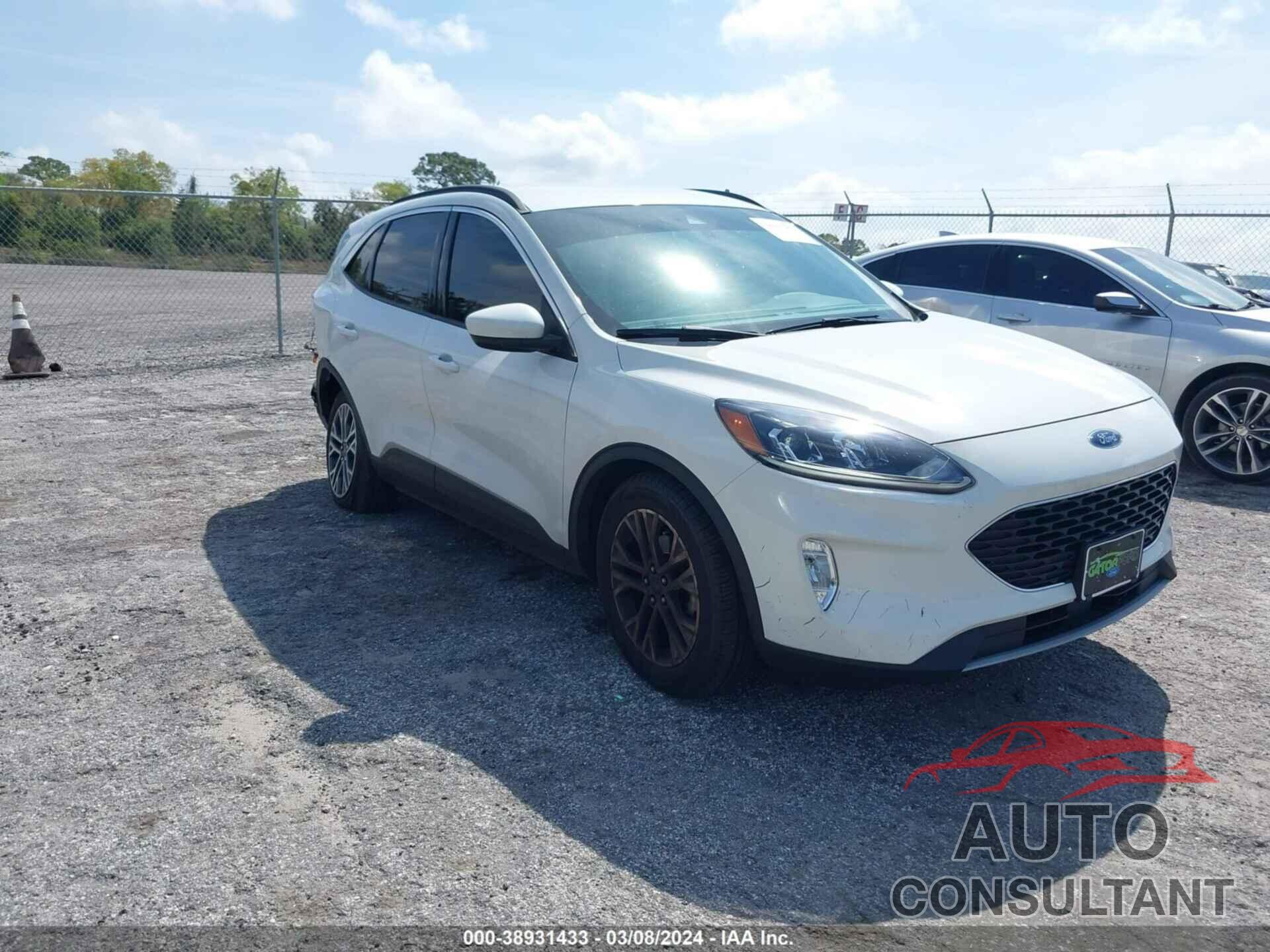 FORD ESCAPE 2021 - 1FMCU0H67MUA57414