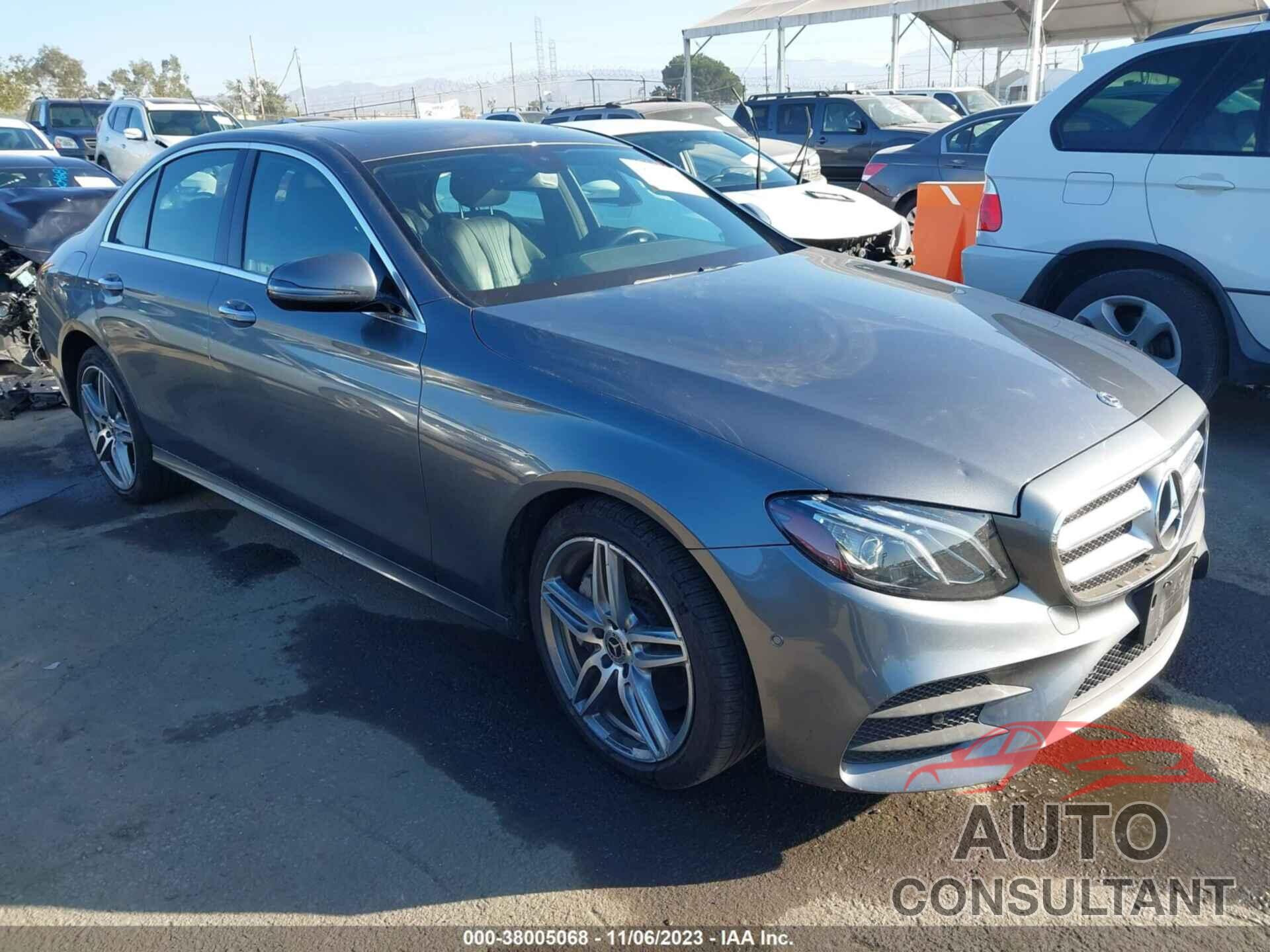 MERCEDES-BENZ E 300 2018 - WDDZF4JB1JA443191