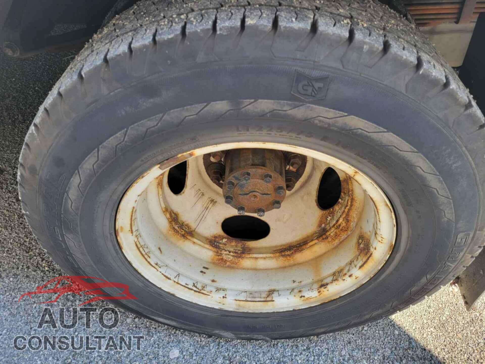FORD E-450 CUTAWAY 2017 - 1FDFE4FS3HDC32006