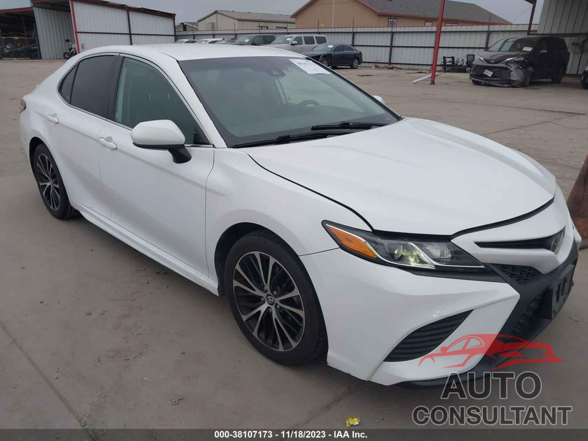 TOYOTA CAMRY 2020 - 4T1G11AK4LU888276