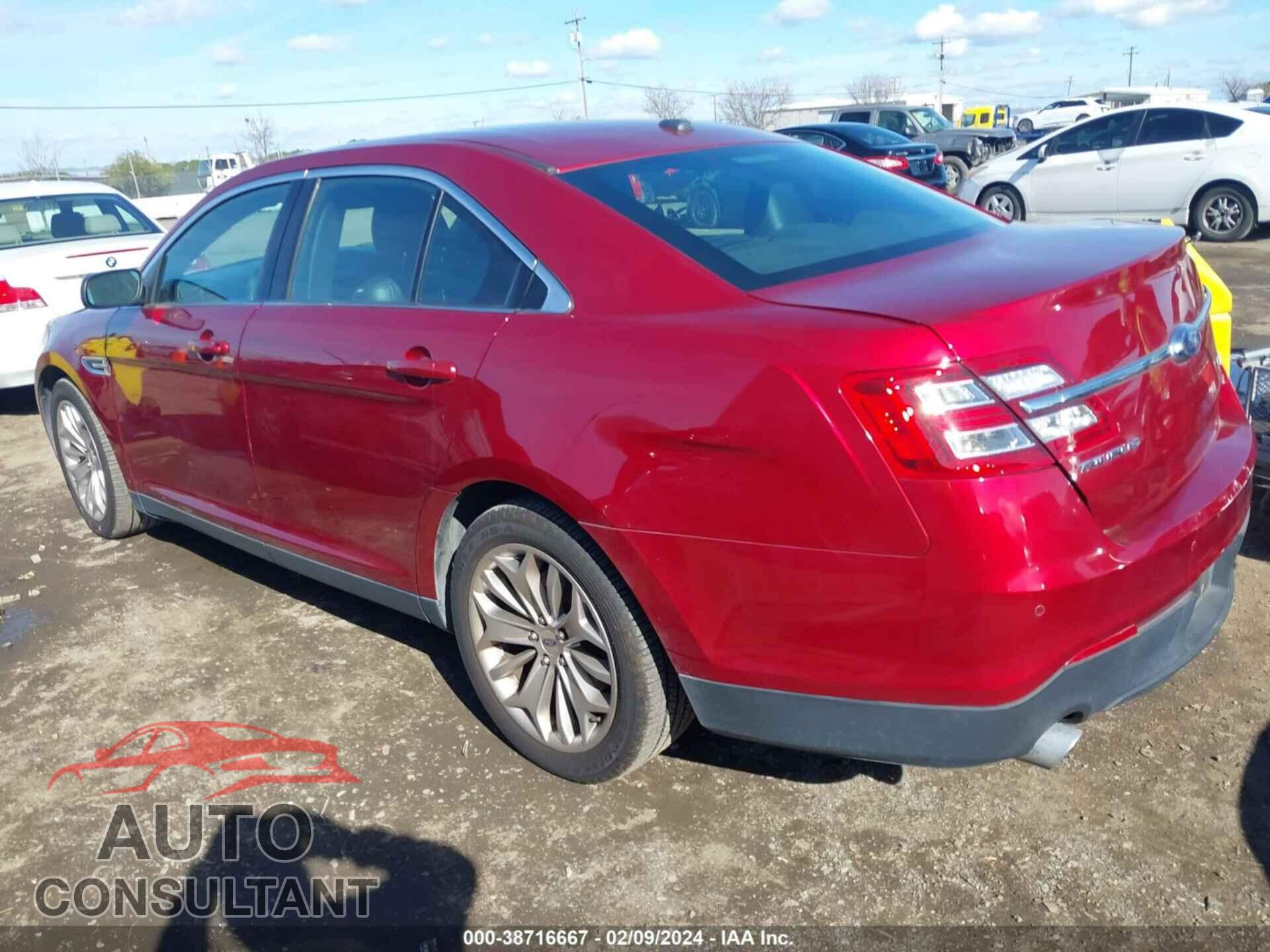 FORD TAURUS 2018 - 1FAHP2F84JG143409