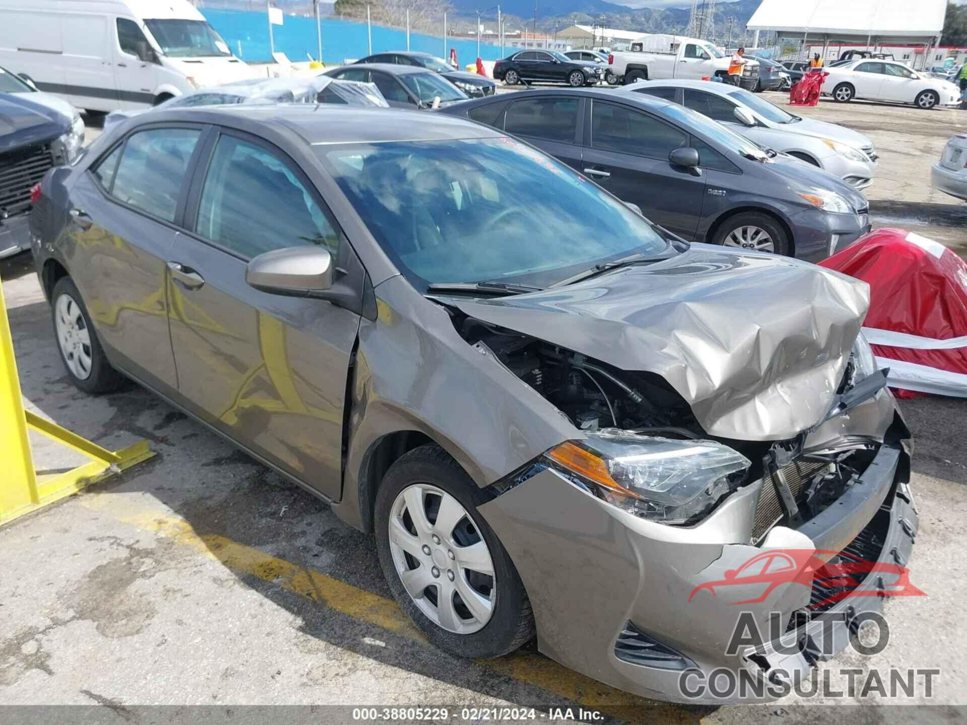 TOYOTA COROLLA 2017 - 5YFBURHE2HP732648