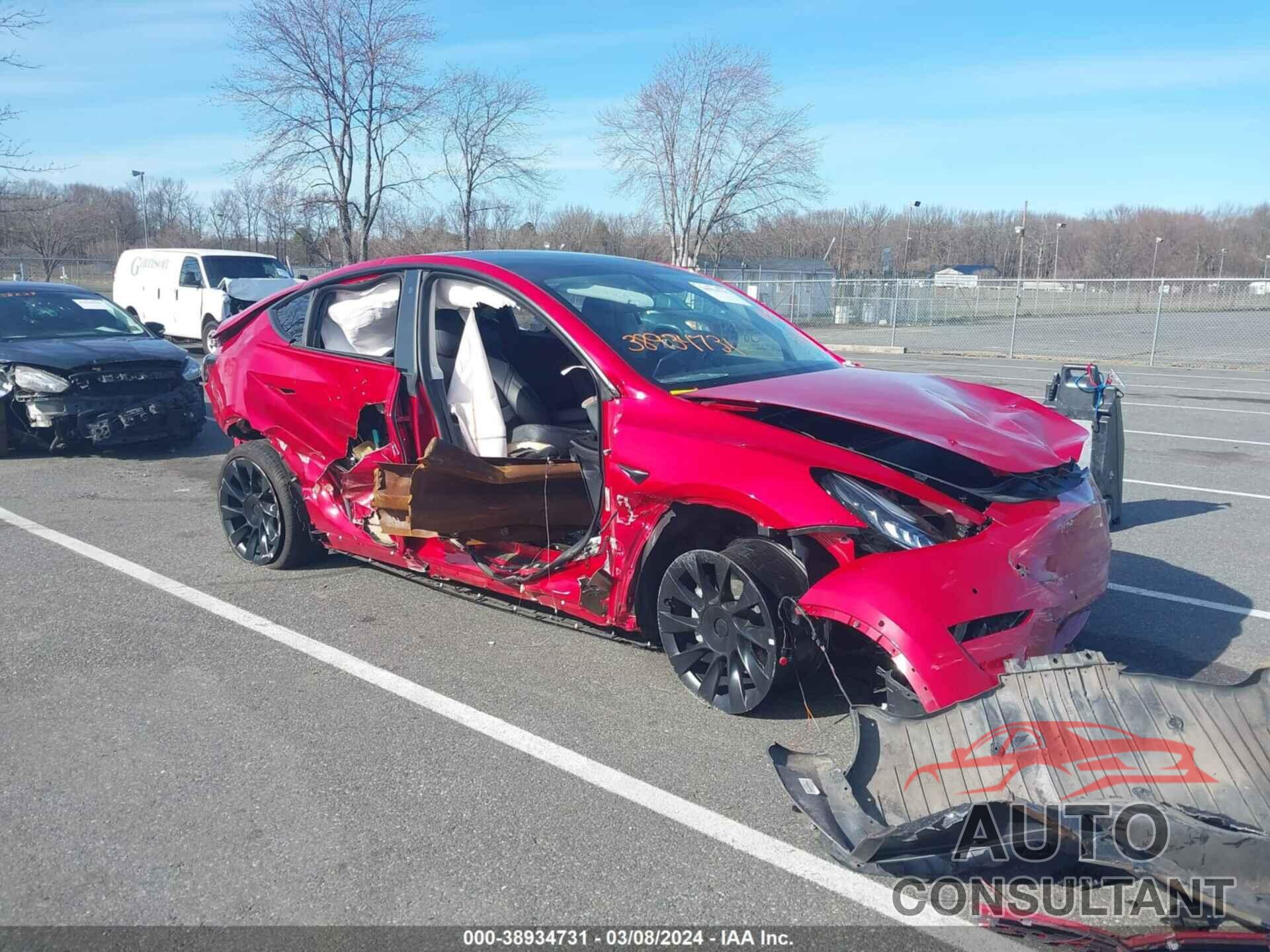 TESLA MODEL Y 2021 - 5YJYGDEE5MF298479