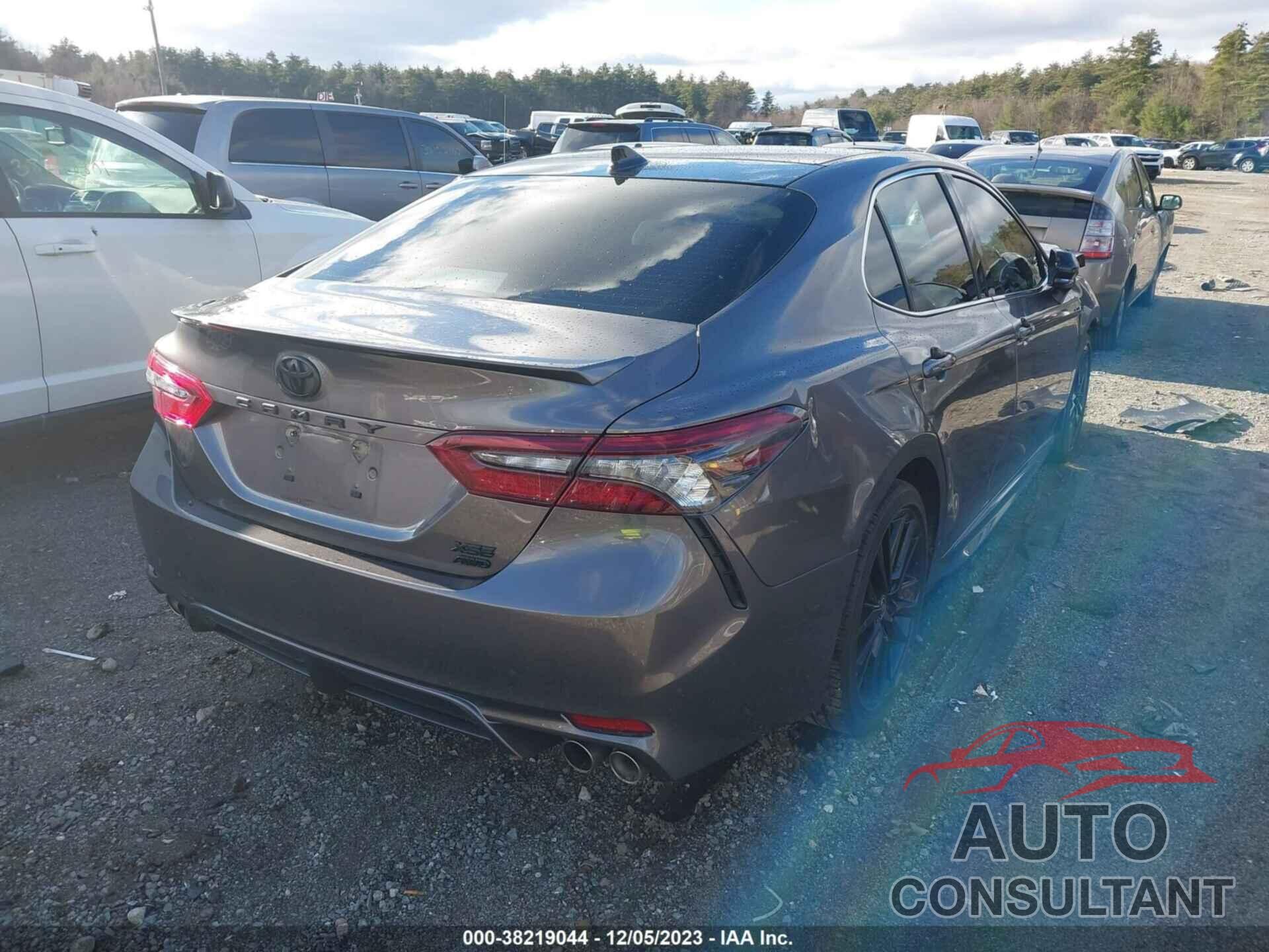 TOYOTA CAMRY 2022 - 4T1K61BK7NU063068