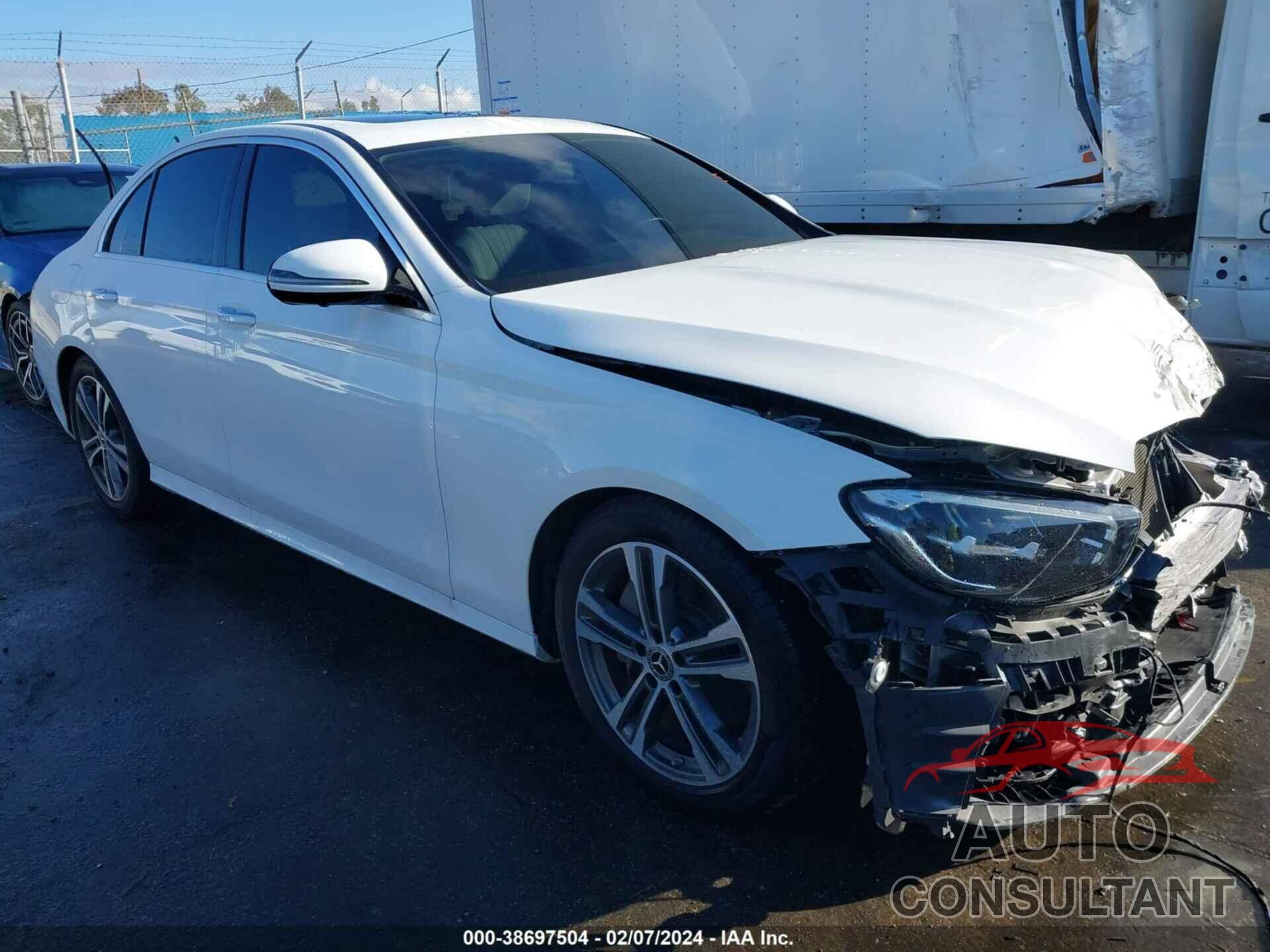 MERCEDES-BENZ E 350 2021 - W1KZF8DB2MA874145