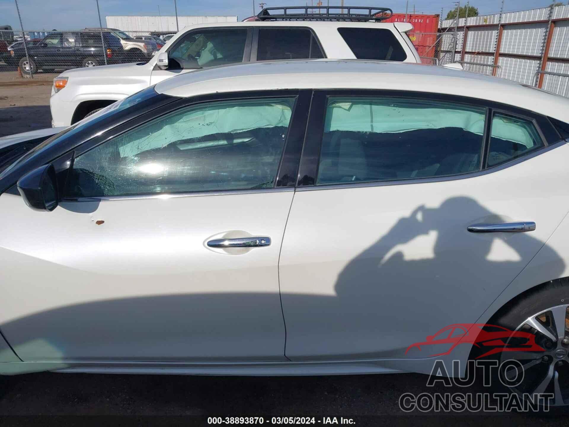 NISSAN MAXIMA 2017 - 1N4AA6AP5HC372997