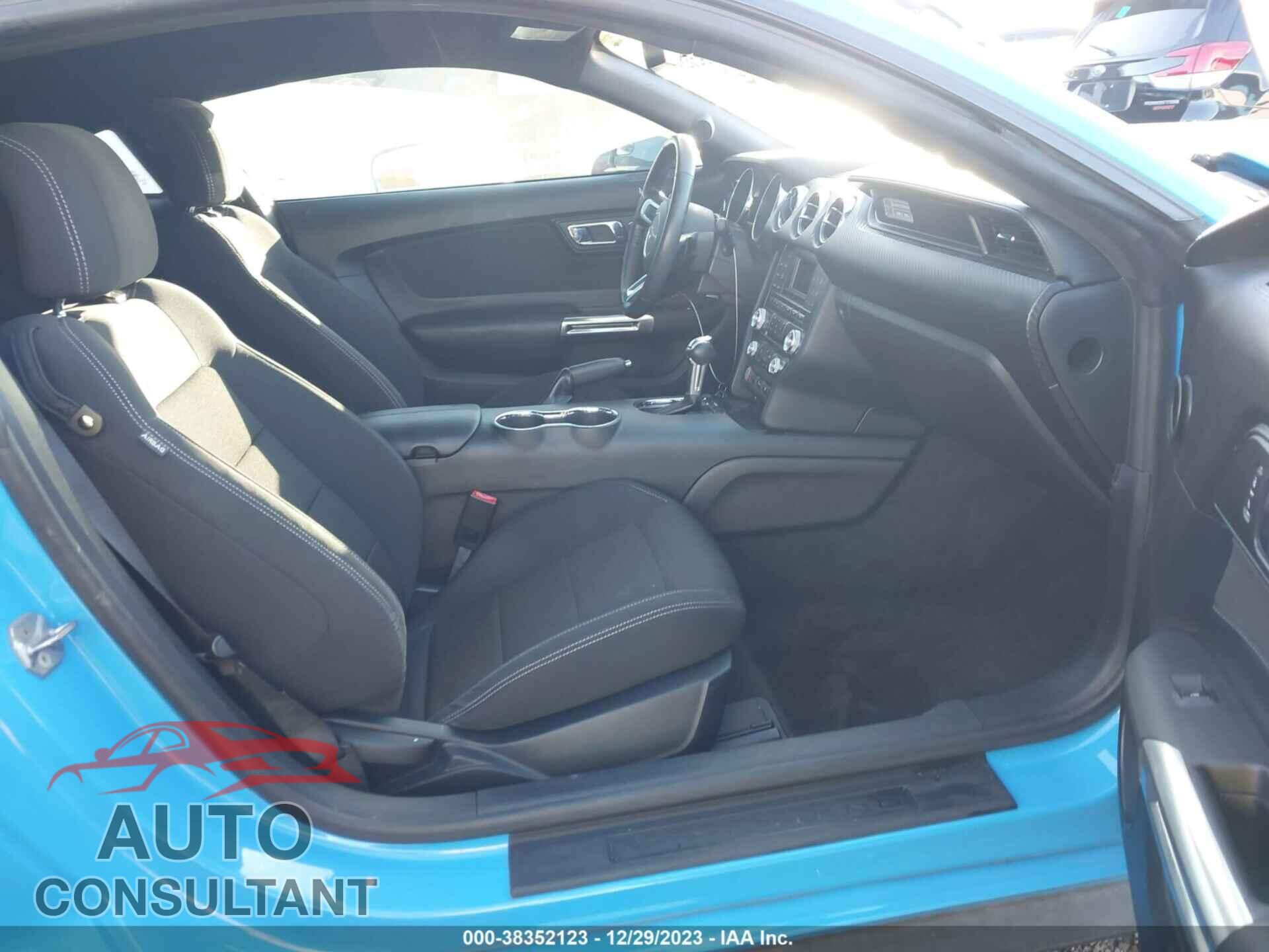 FORD MUSTANG 2017 - 1FA6P8AM7H5228989