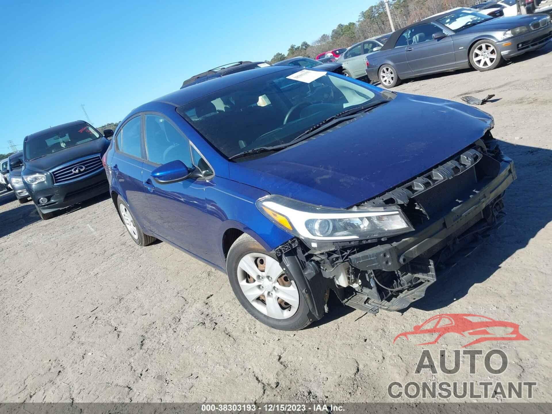 KIA FORTE 2018 - 3KPFL4A75JE184476