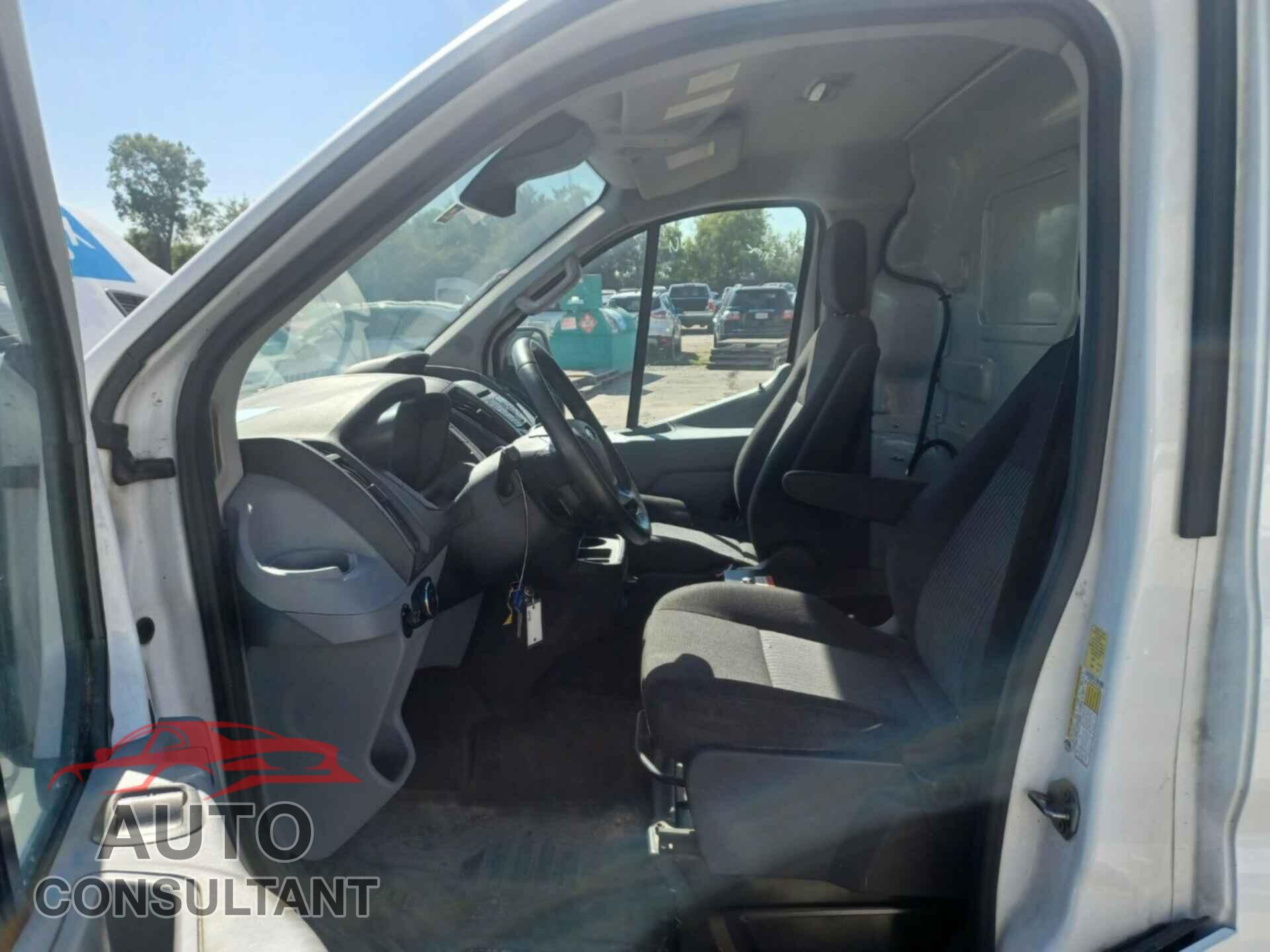 FORD TRANSIT 2015 - 1FTNR1ZM3FKA45406