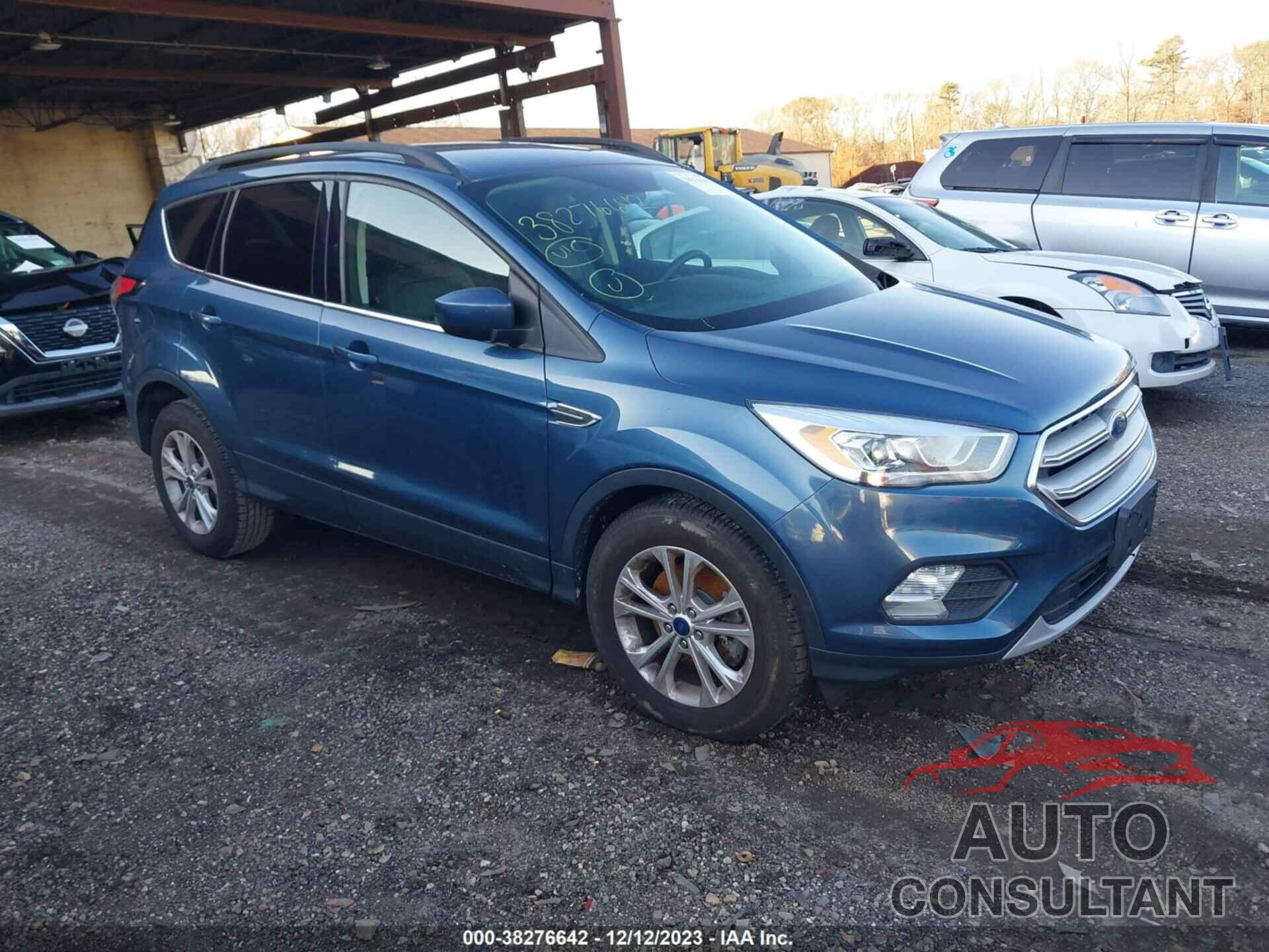 FORD ESCAPE 2018 - 1FMCU9HD4JUB65875