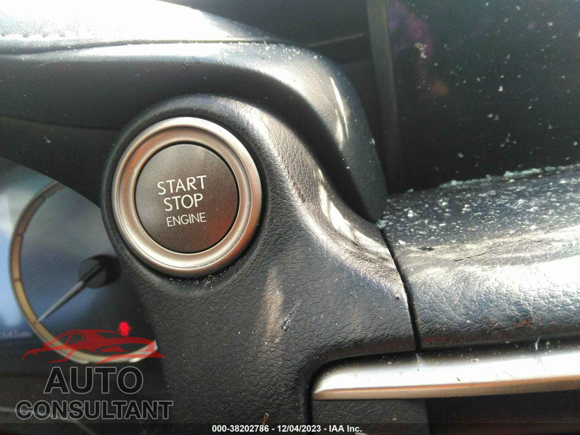 LEXUS IS 2019 - JTHBA1D2XK5093329
