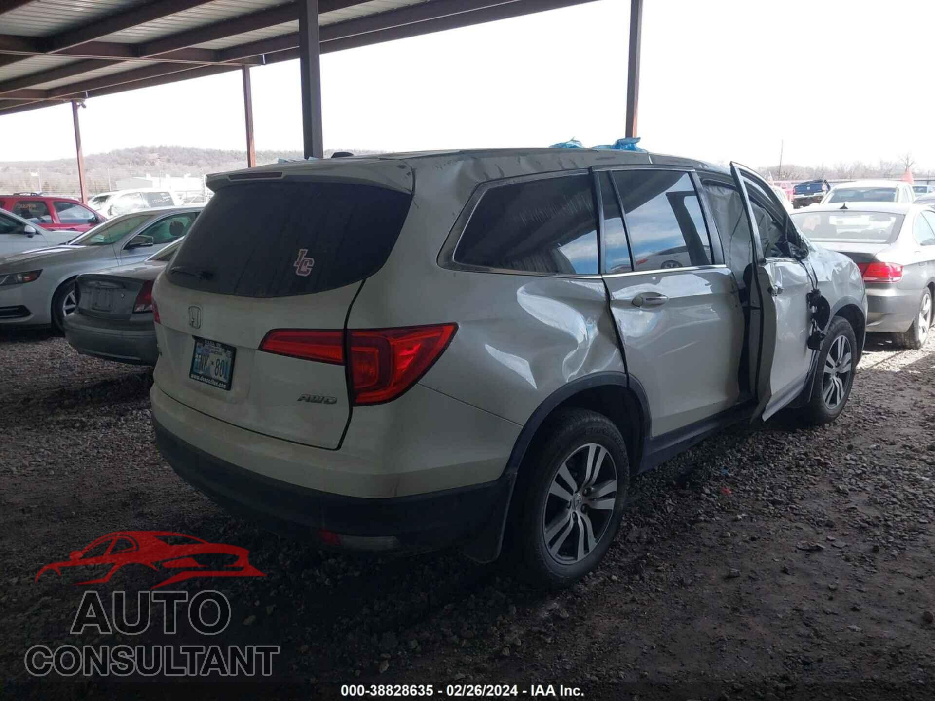 HONDA PILOT 2017 - 5FNYF6H53HB094375