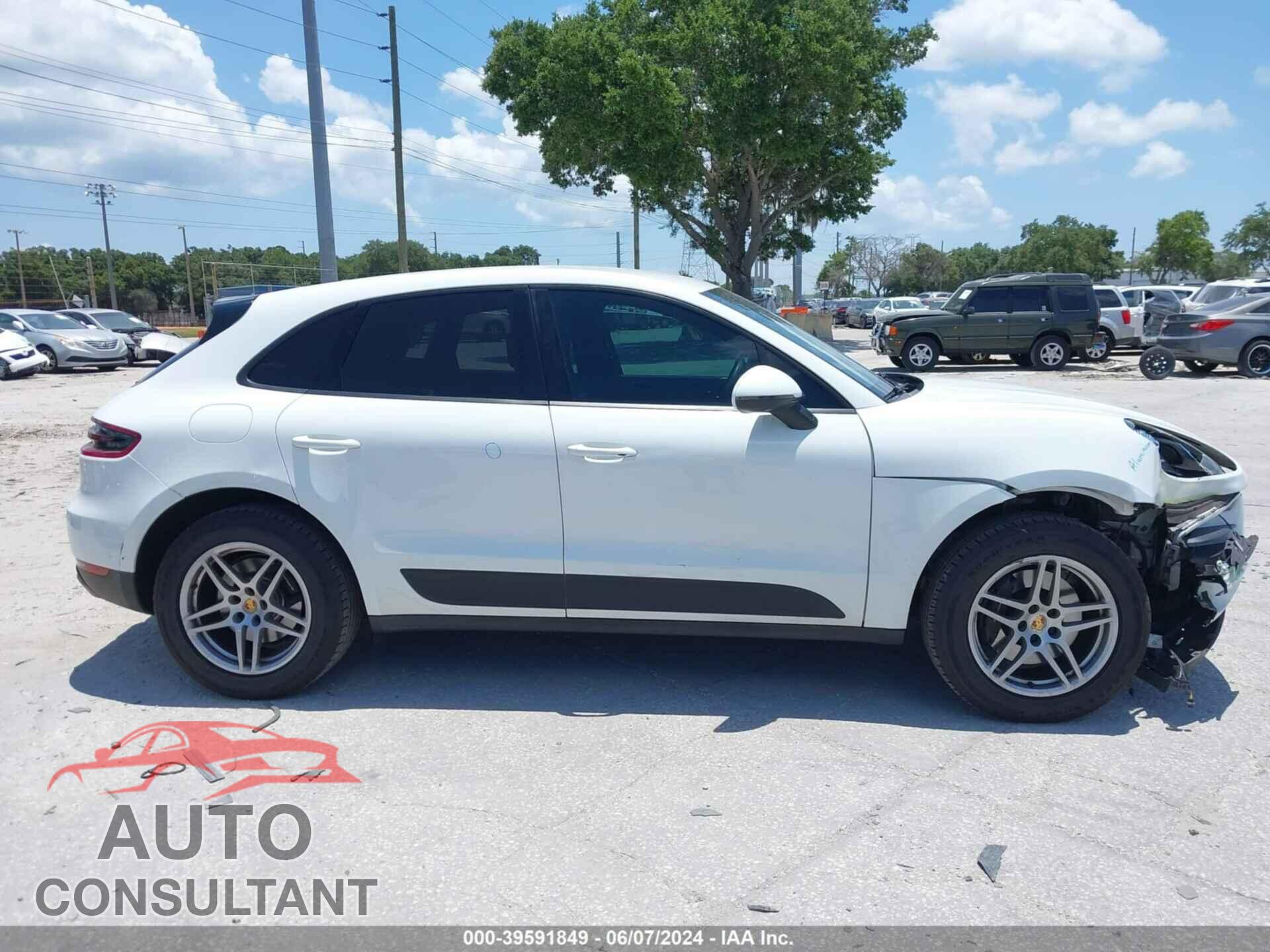 PORSCHE MACAN 2017 - WP1AA2A57HLB07272