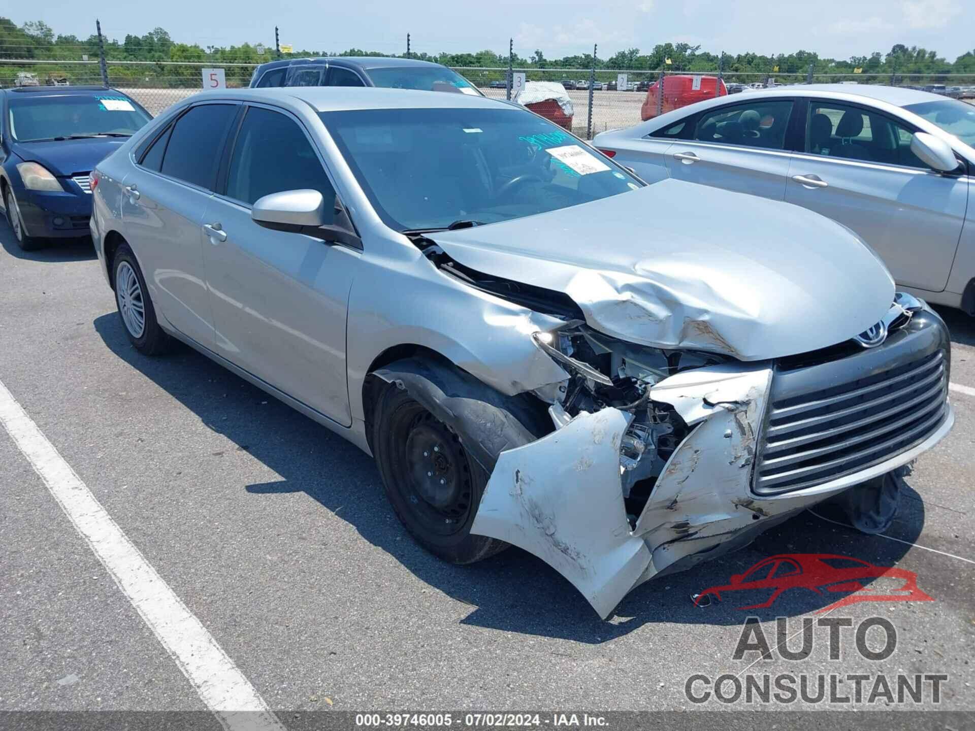 TOYOTA CAMRY 2017 - 4T1BF1FK2HU683051