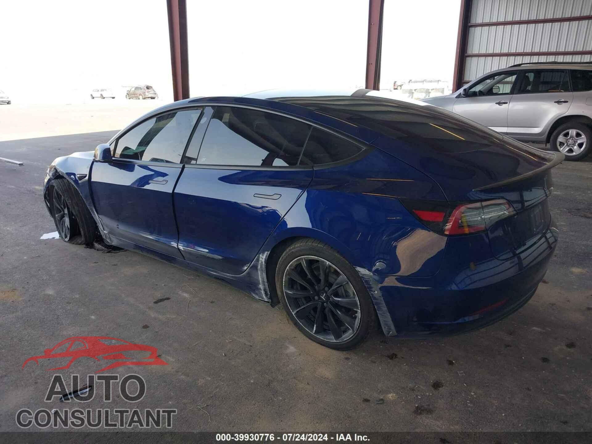TESLA MODEL 3 2018 - 5YJ3E1EB4JF092005