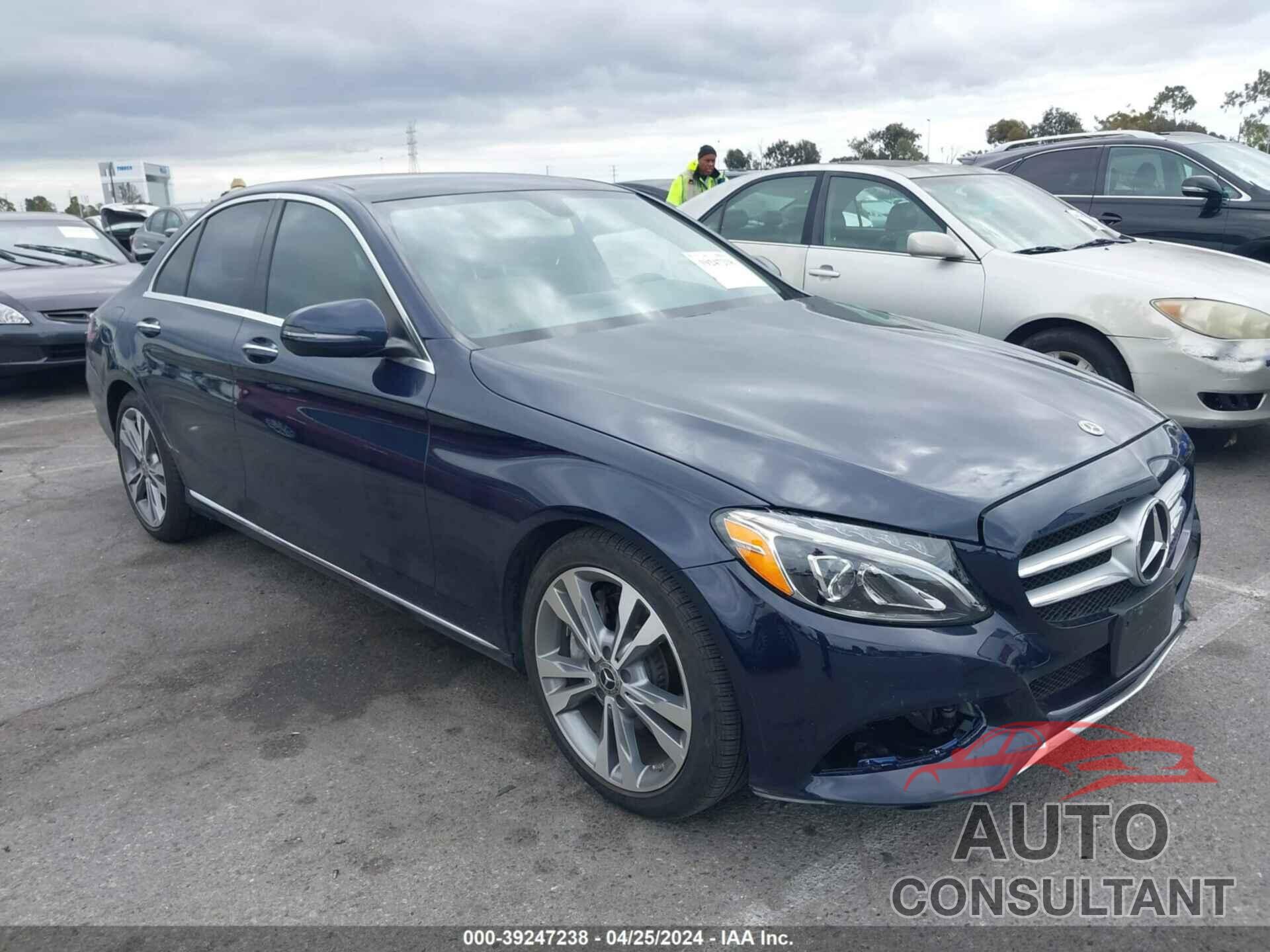 MERCEDES-BENZ C 300 2017 - 55SWF4JB4HU215859