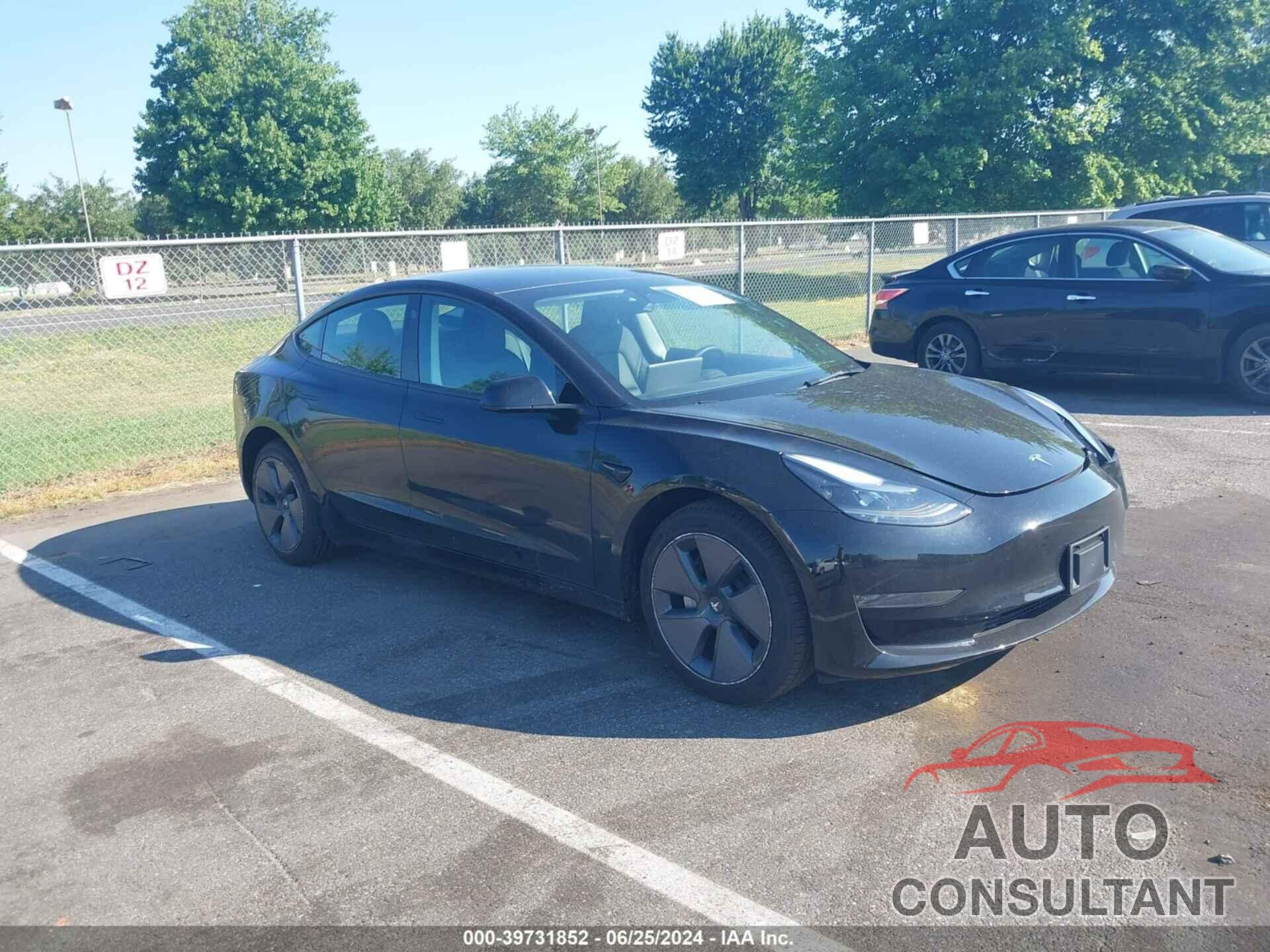 TESLA MODEL 3 2023 - 5YJ3E1EA5PF657488