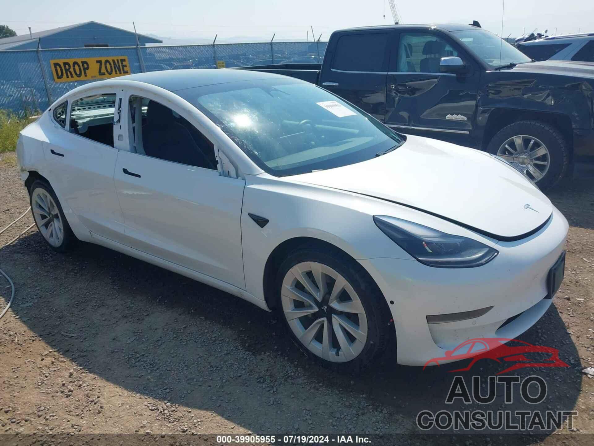 TESLA MODEL 3 2021 - 5YJ3E1EAXMF028143