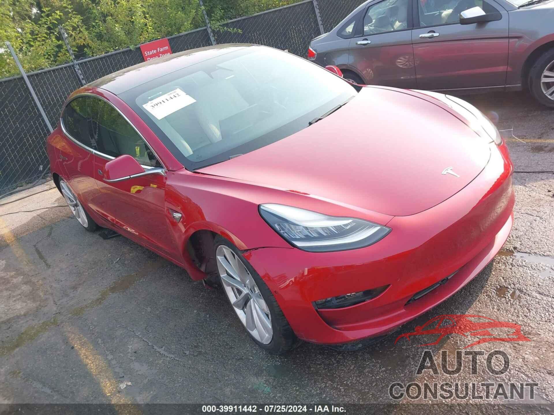 TESLA MODEL 3 2019 - 5YJ3E1EB5KF192664