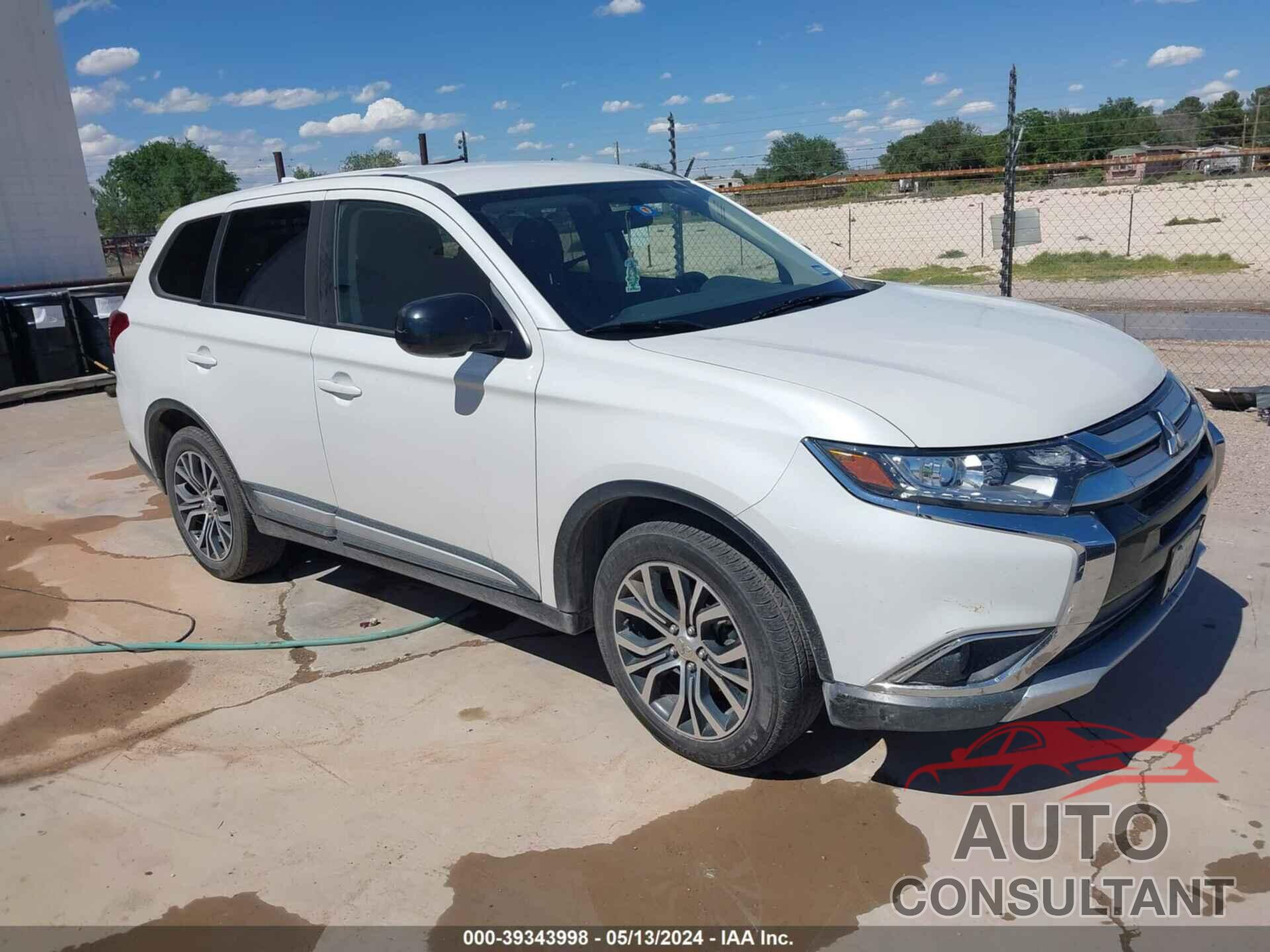 MITSUBISHI OUTLANDER 2018 - JA4AD2A39JZ063750