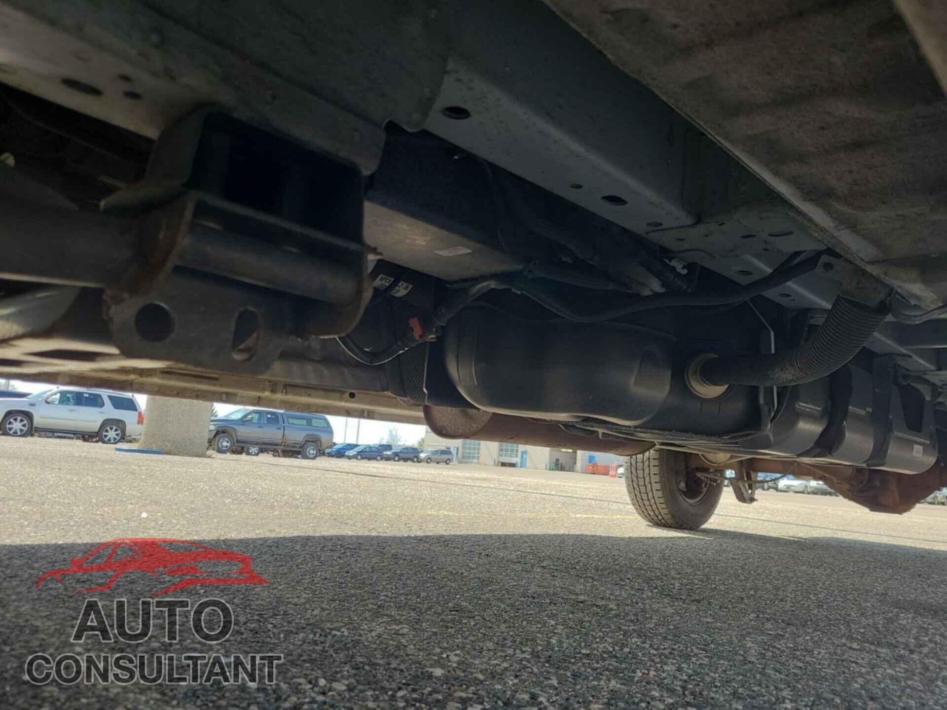 FORD TRANSIT 2019 - 1FTYR2CM0KKA80359