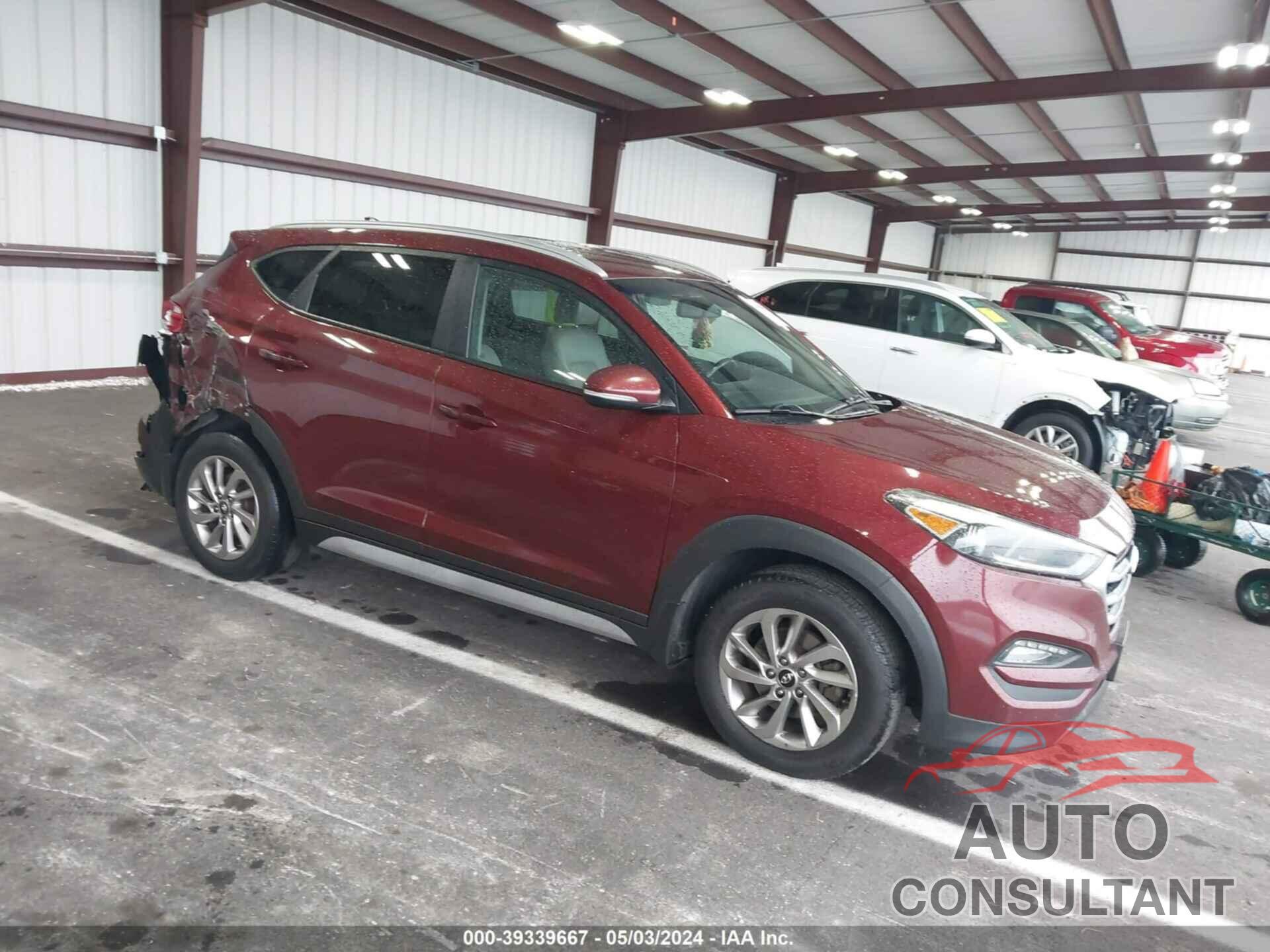 HYUNDAI TUCSON 2017 - KM8J3CA48HU440773