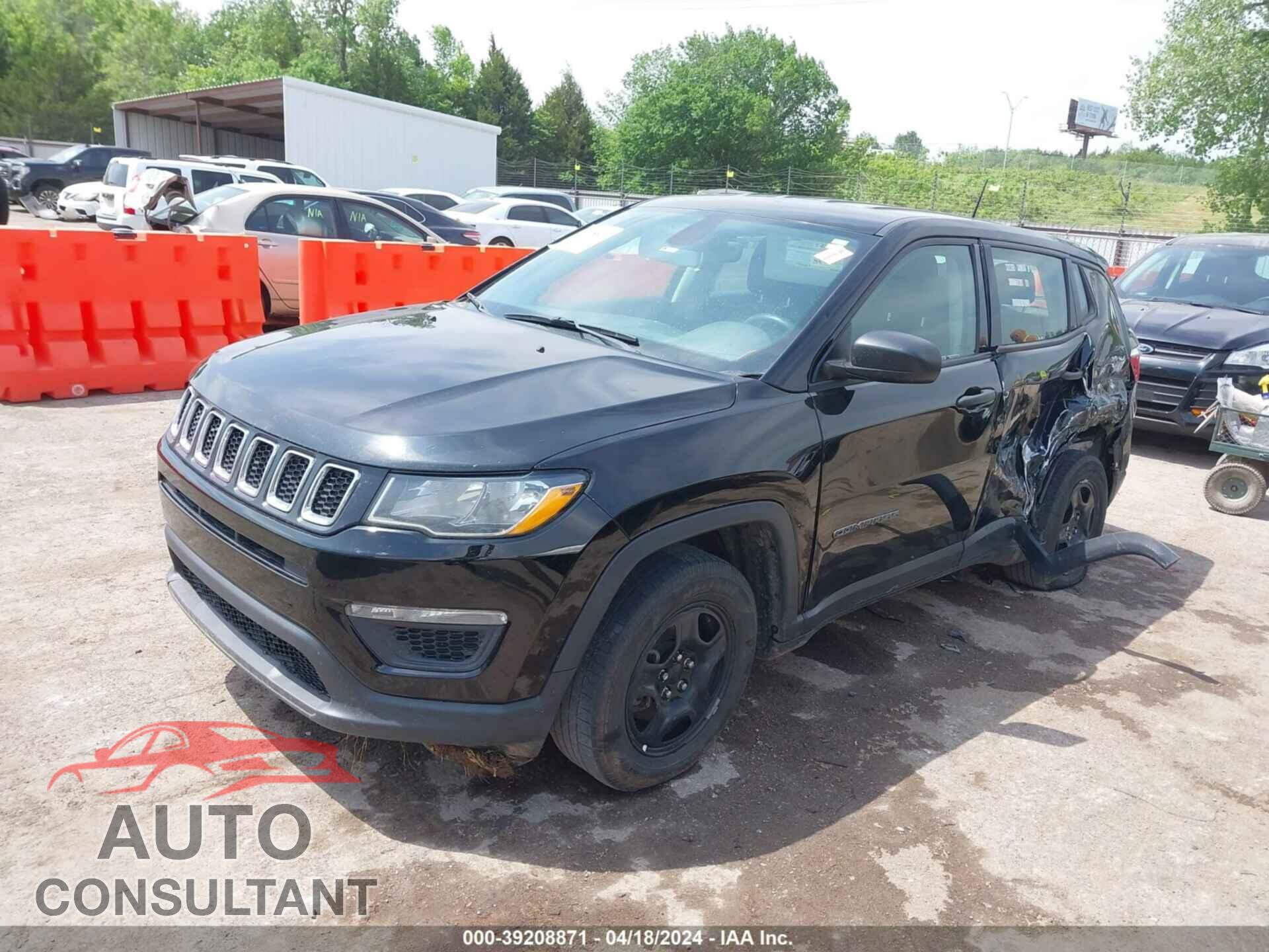 JEEP COMPASS 2018 - 3C4NJCAB4JT339353