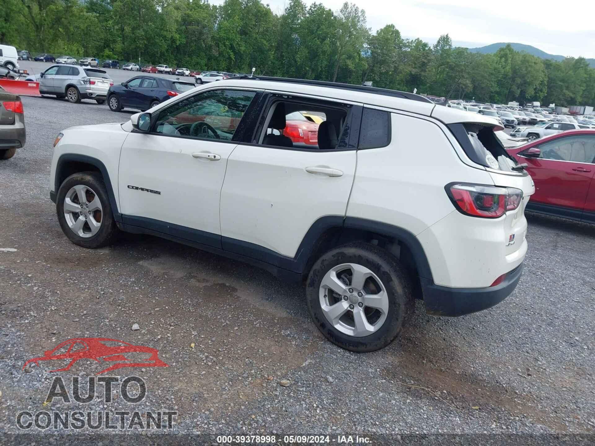 JEEP COMPASS 2018 - 3C4NJDBB9JT231525