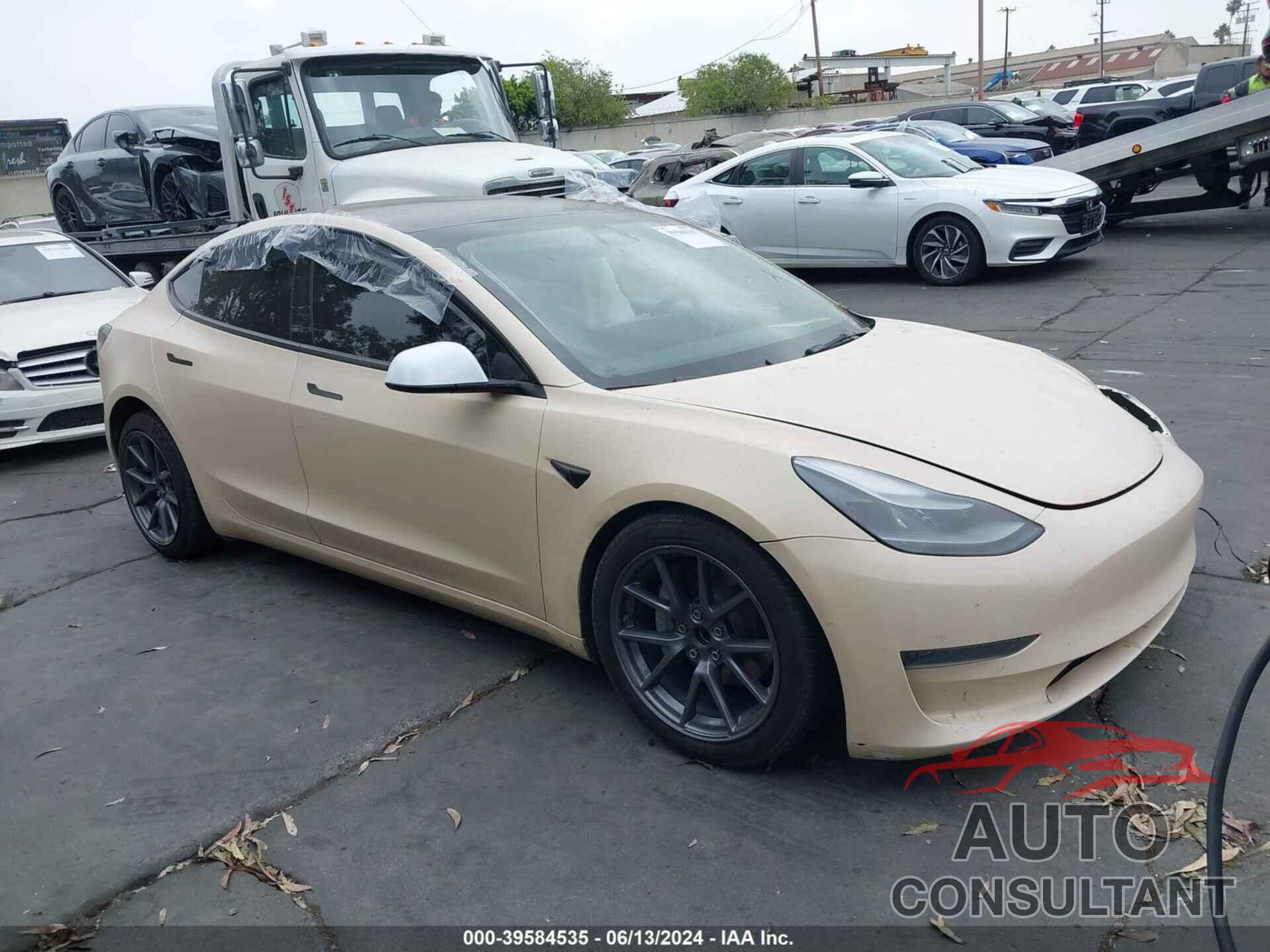 TESLA MODEL 3 2021 - 5YJ3E1EA9MF093906