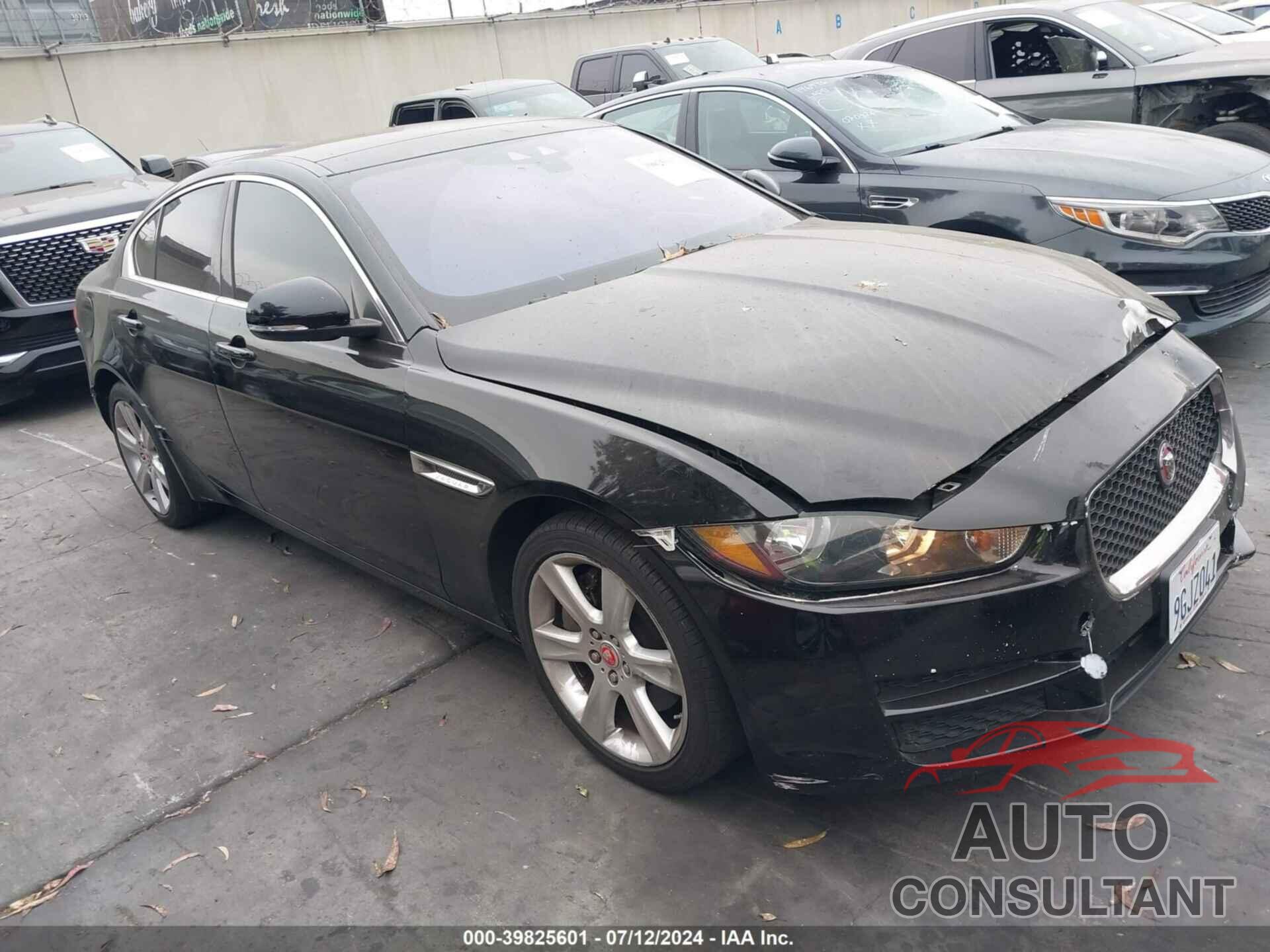 JAGUAR XE 2017 - SAJAE4BG2HA964534