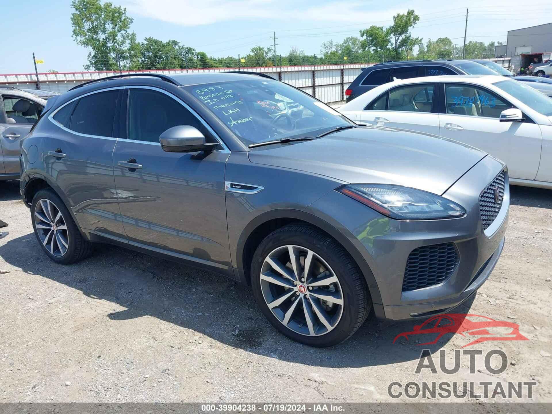 JAGUAR E-PACE 2018 - SADFM2GX1J1Z33208