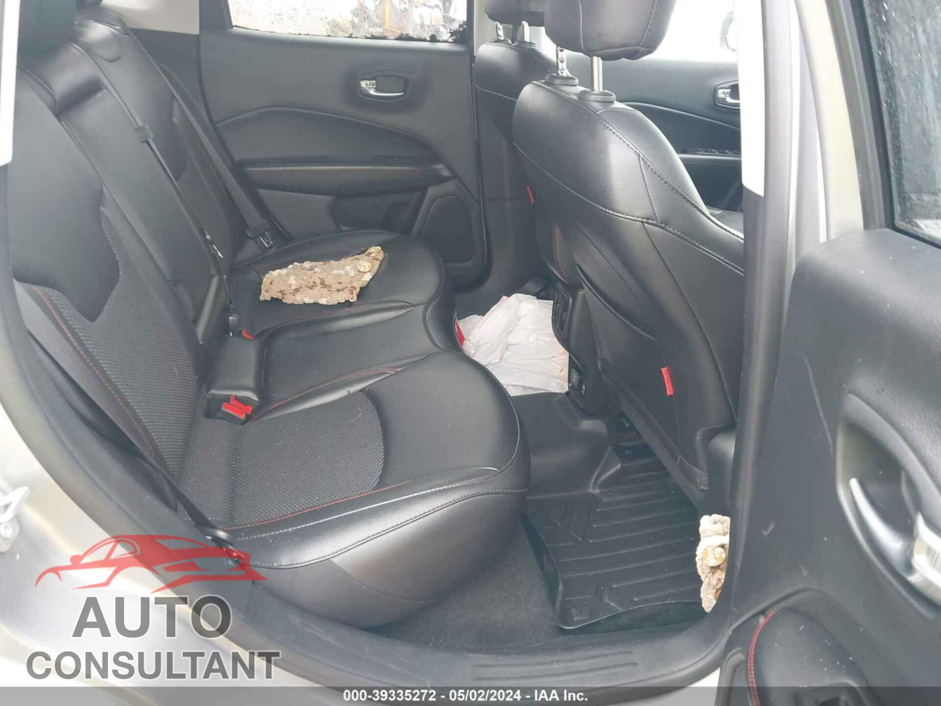 JEEP COMPASS 2020 - 3C4NJDDB2LT177839