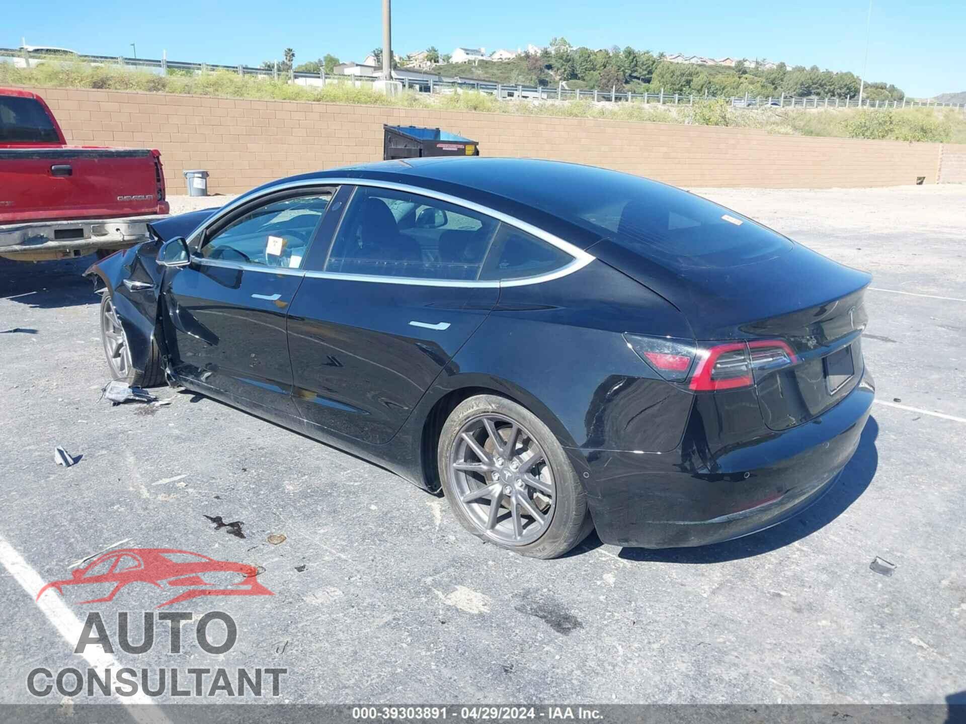 TESLA MODEL 3 2019 - 5YJ3E1EA1KF192927