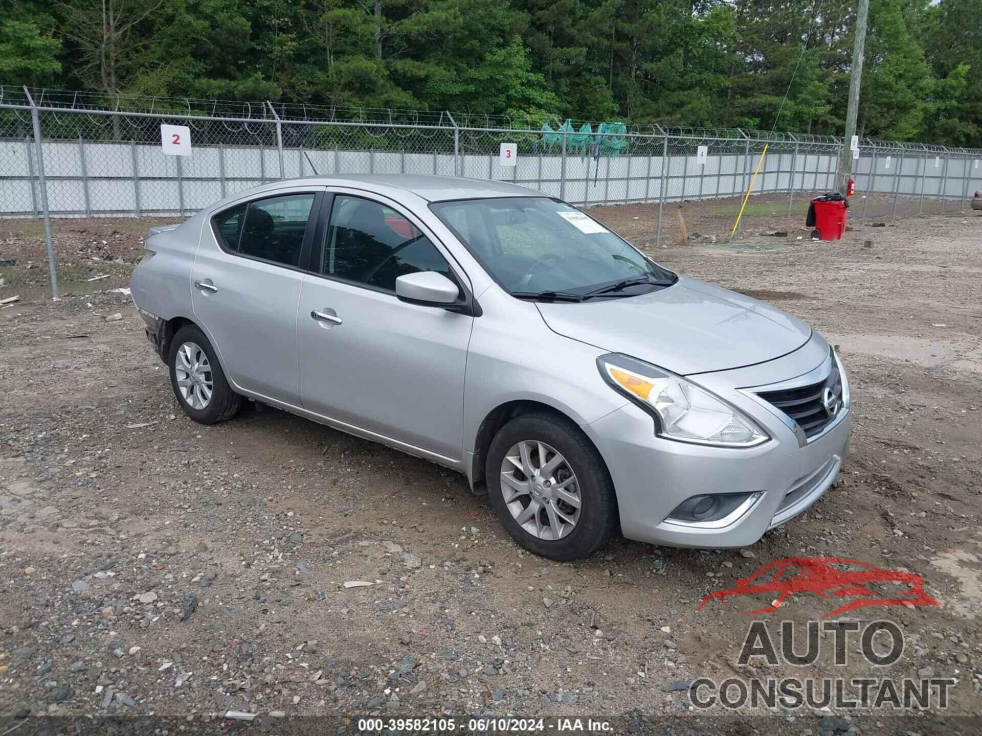 NISSAN VERSA 2018 - 3N1CN7AP2JL862419