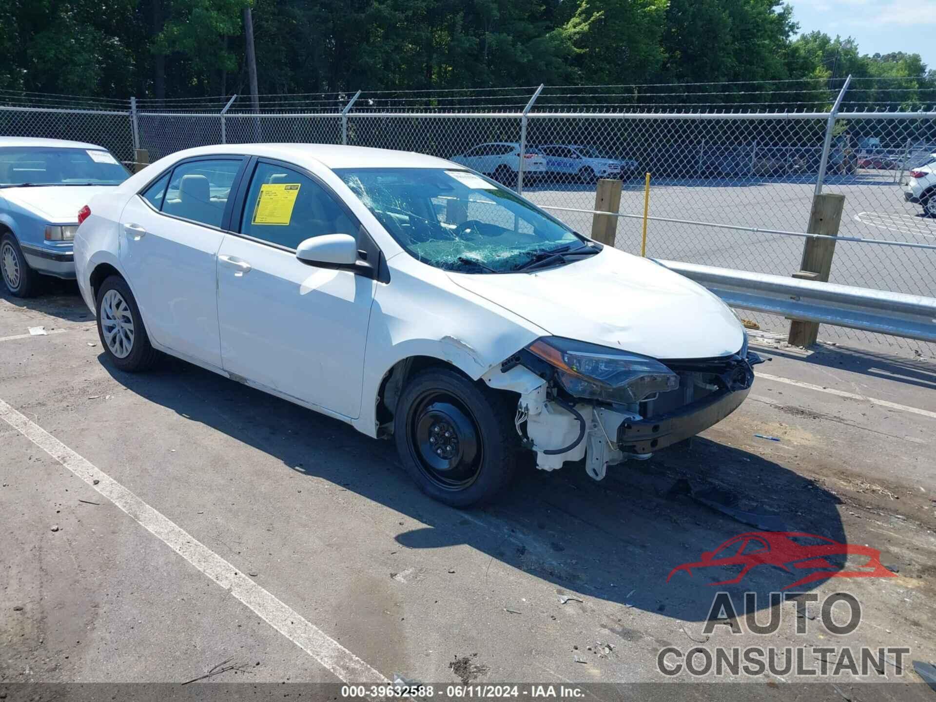 TOYOTA COROLLA 2018 - 2T1BURHE3JC056121