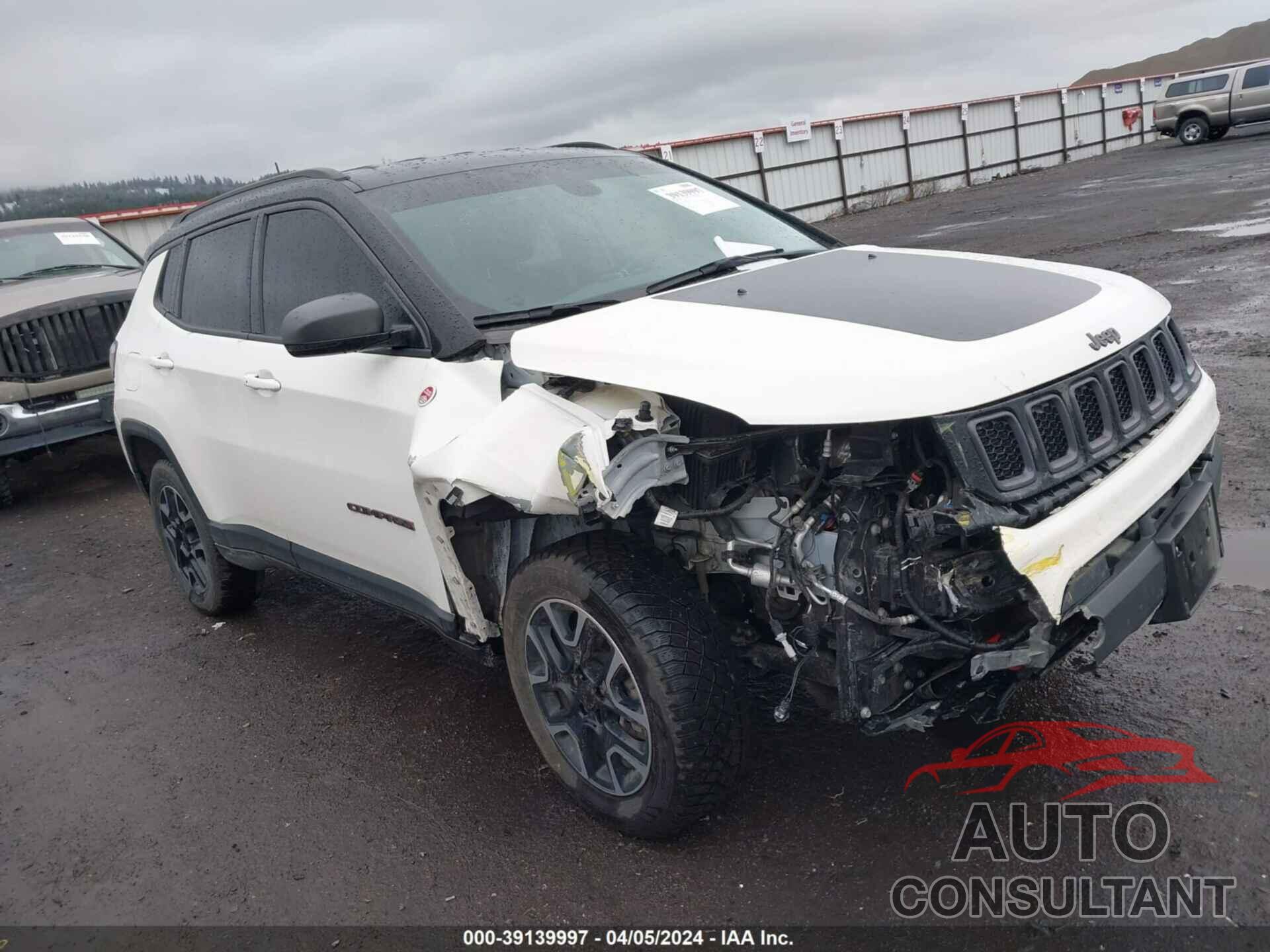 JEEP COMPASS 2019 - 3C4NJDDB2KT650394