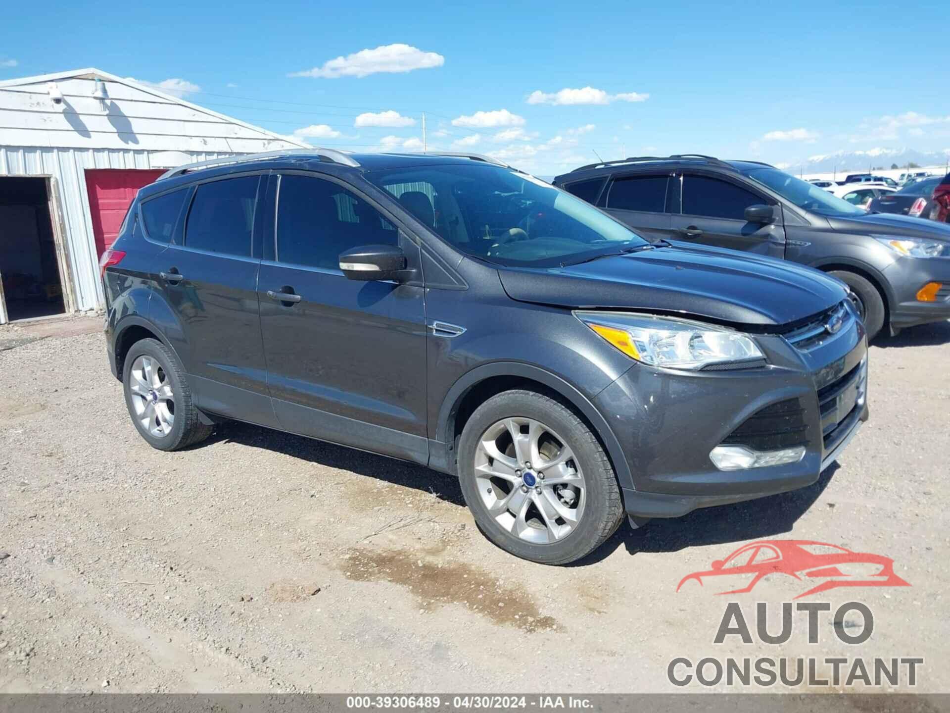 FORD ESCAPE 2016 - 1FMCU9J97GUC27123