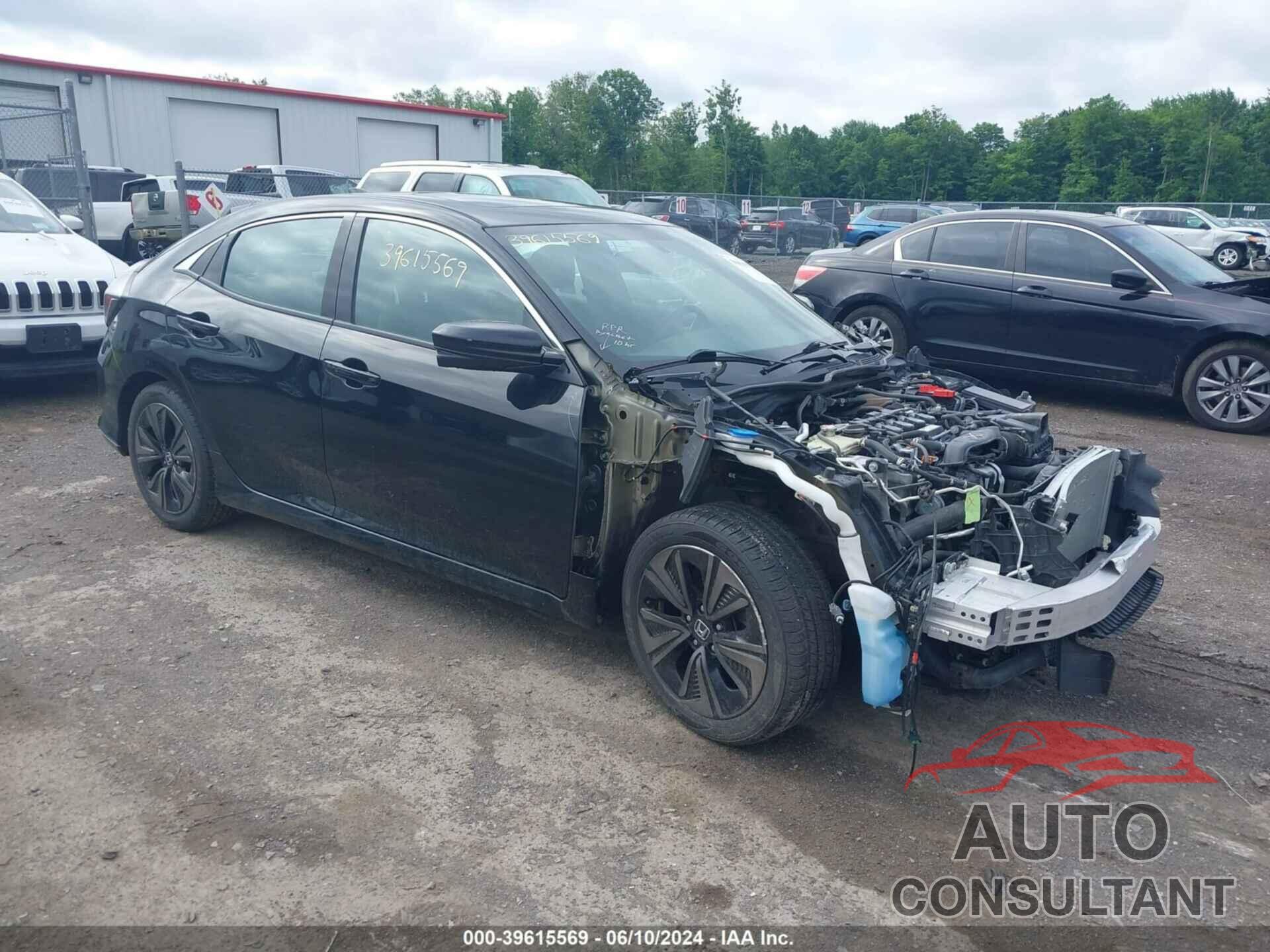 HONDA CIVIC 2018 - SHHFK7H79JU408139