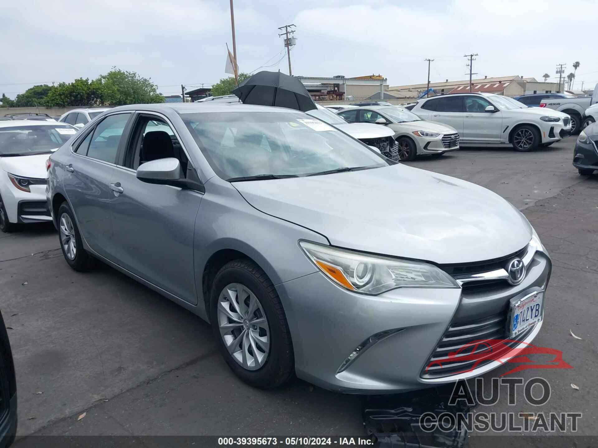TOYOTA CAMRY 2016 - 4T4BF1FK3GR541103
