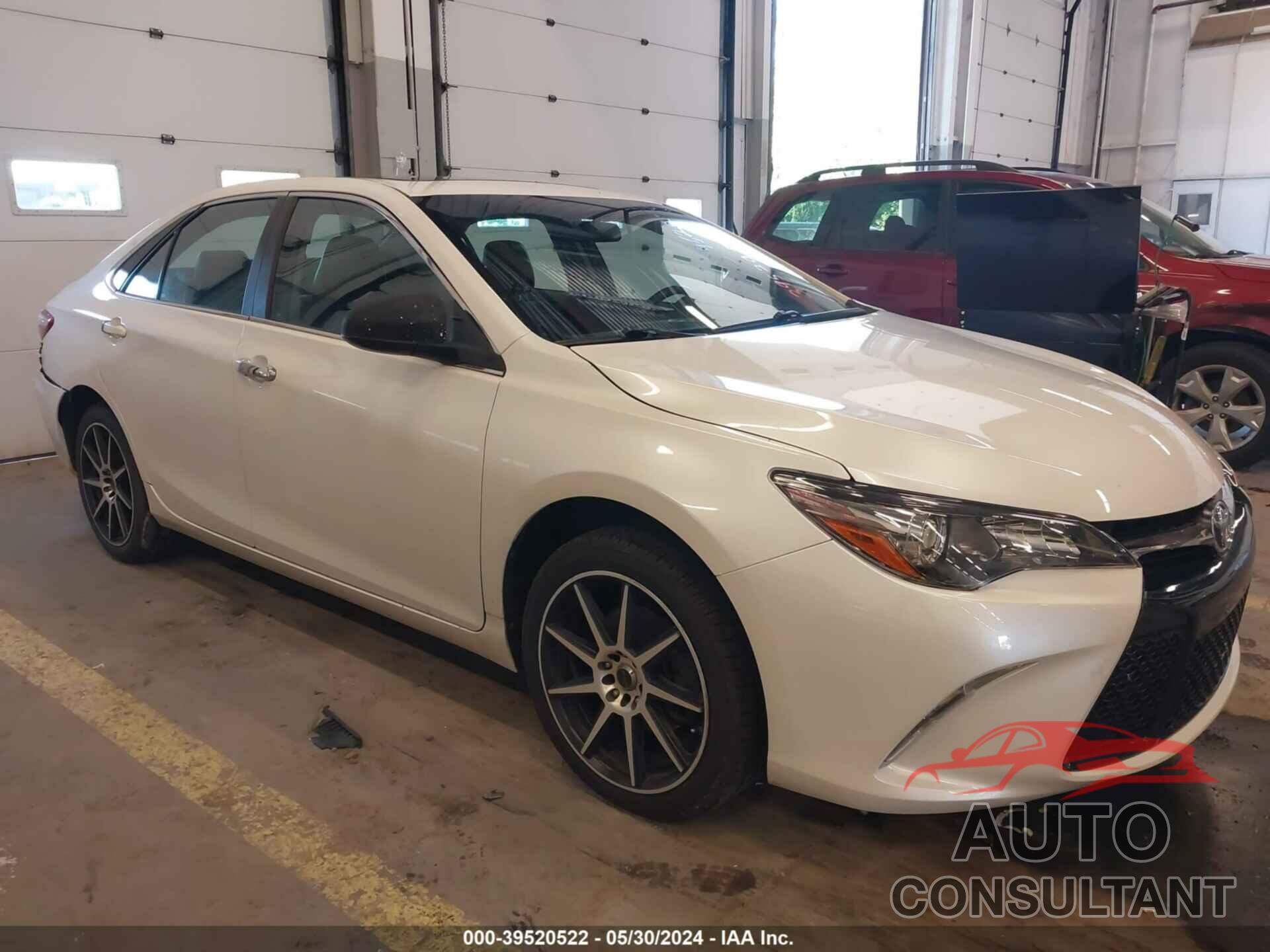 TOYOTA CAMRY 2016 - 4T1BF1FK1GU147500