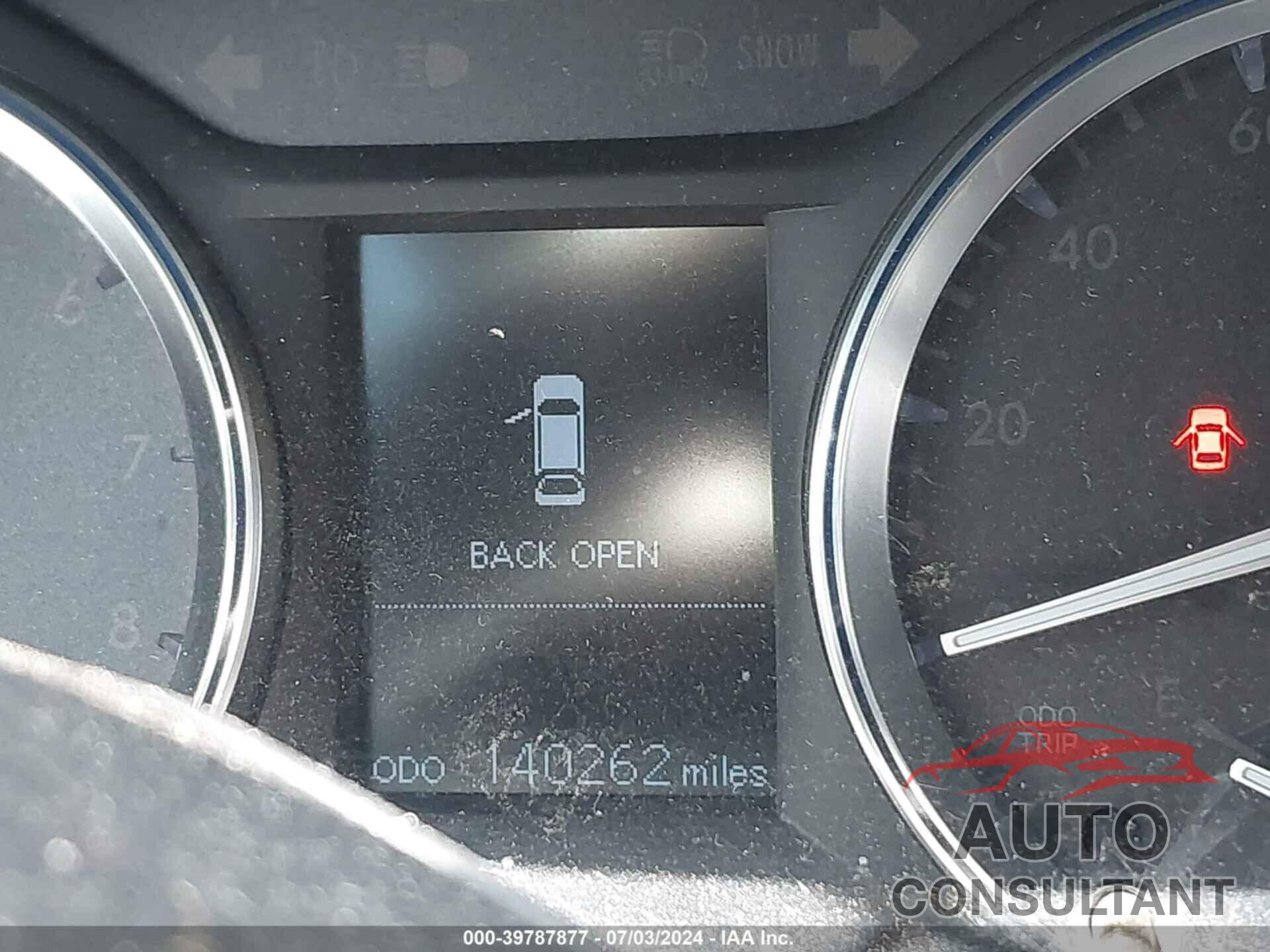 TOYOTA HIGHLANDER 2015 - 5TDBKRFH4FS117638