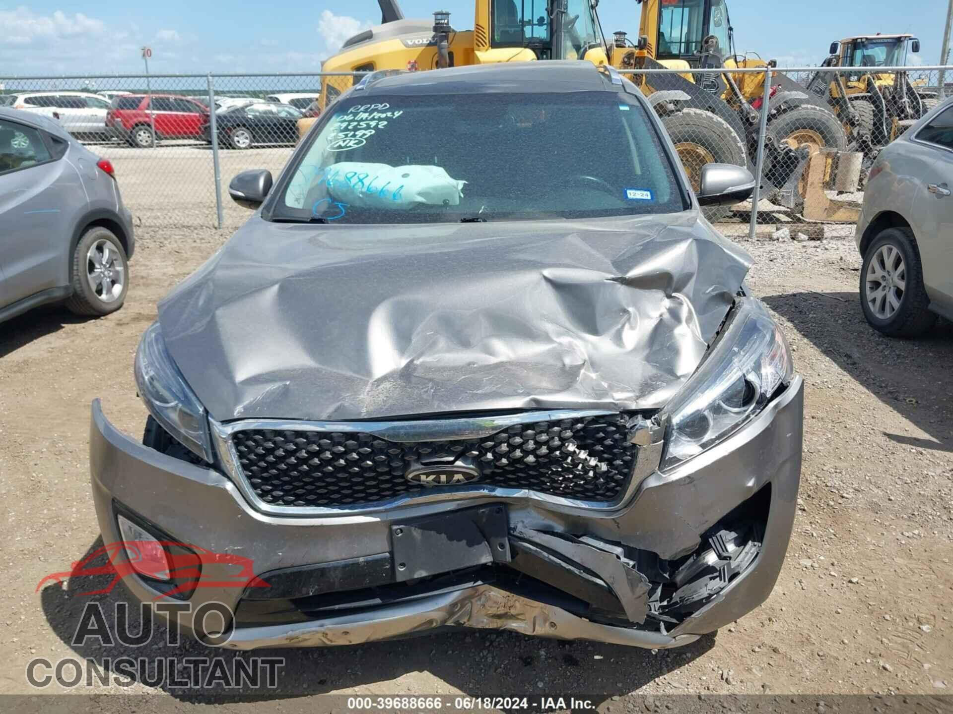 KIA SORENTO 2016 - 5XYPK4A59GG004904