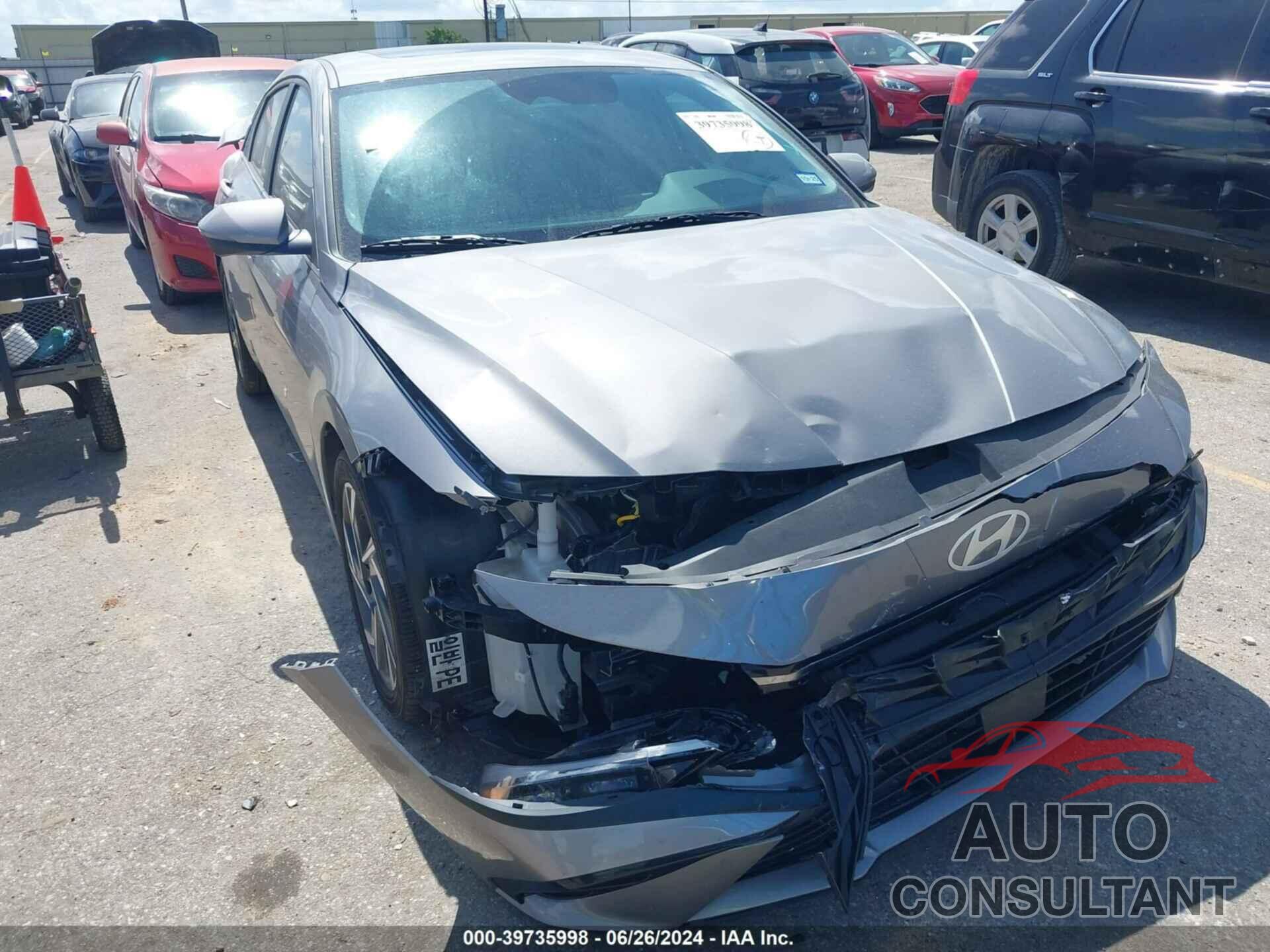 HYUNDAI ELANTRA 2024 - KMHLP4DG0RU660466