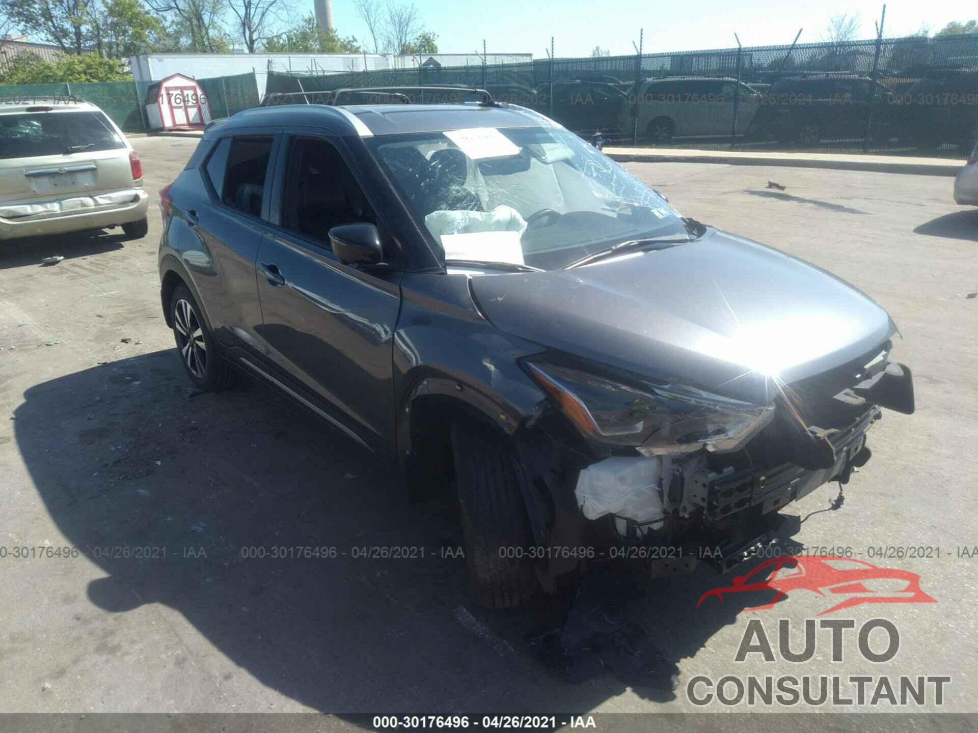 NISSAN KICKS 2018 - 3N1CP5CU6JL539783