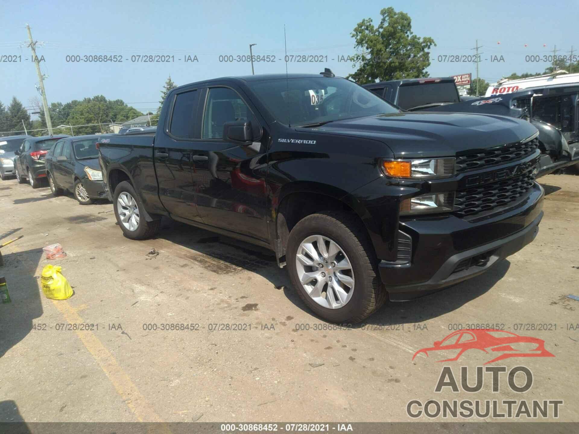CHEVROLET SILVERADO 1500 2021 - 1GCRYBEKXMZ107161