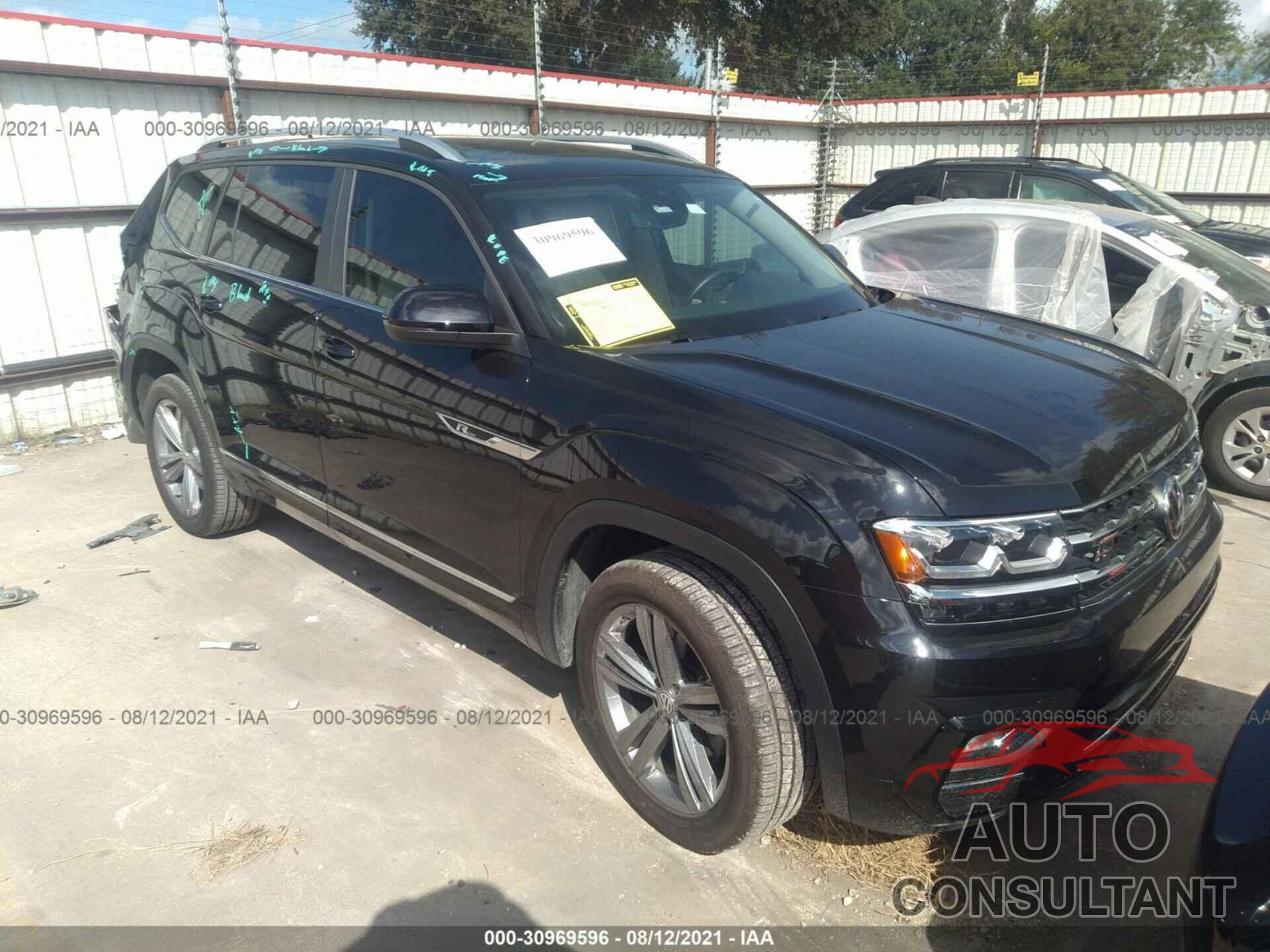 VOLKSWAGEN ATLAS 2019 - 1V2XR2CA2KC567136