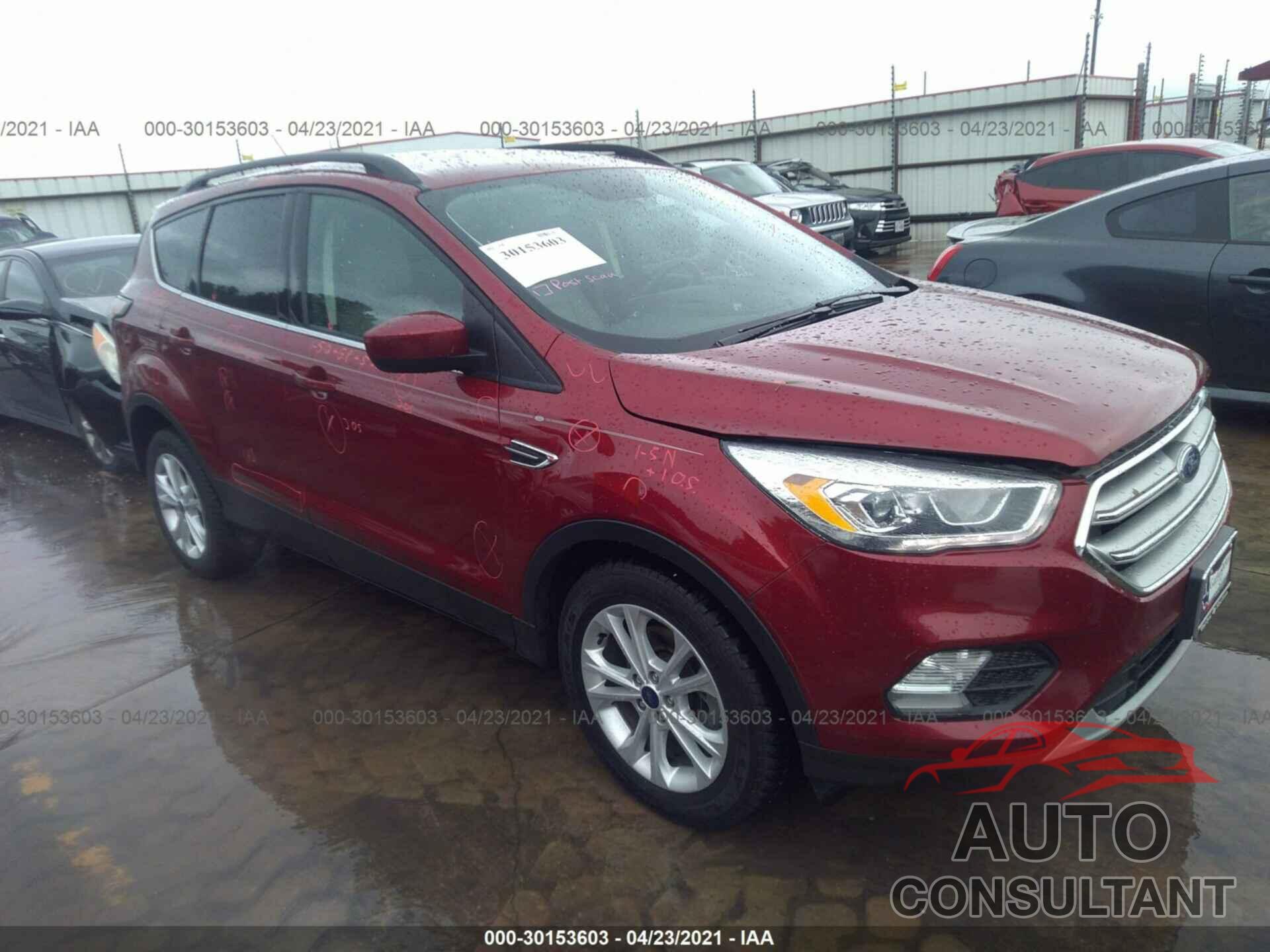 FORD ESCAPE 2017 - 1FMCU0GDXHUD53162