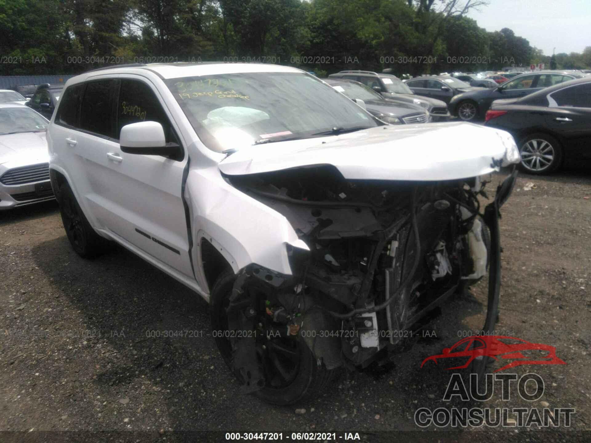 JEEP GRAND CHEROKEE 2019 - 1C4RJFAG4KC837743