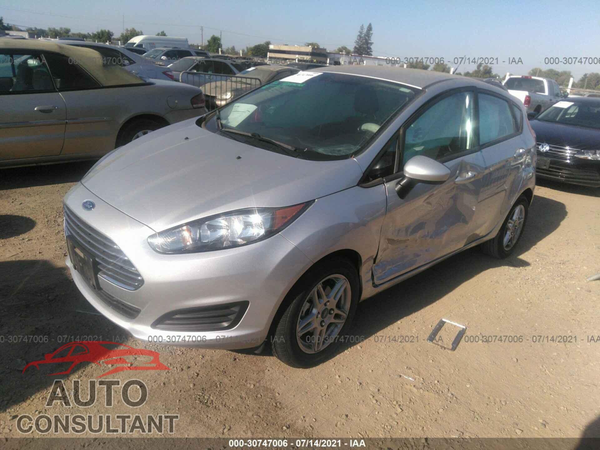 FORD FIESTA 2017 - 3FADP4EJ5HM147662