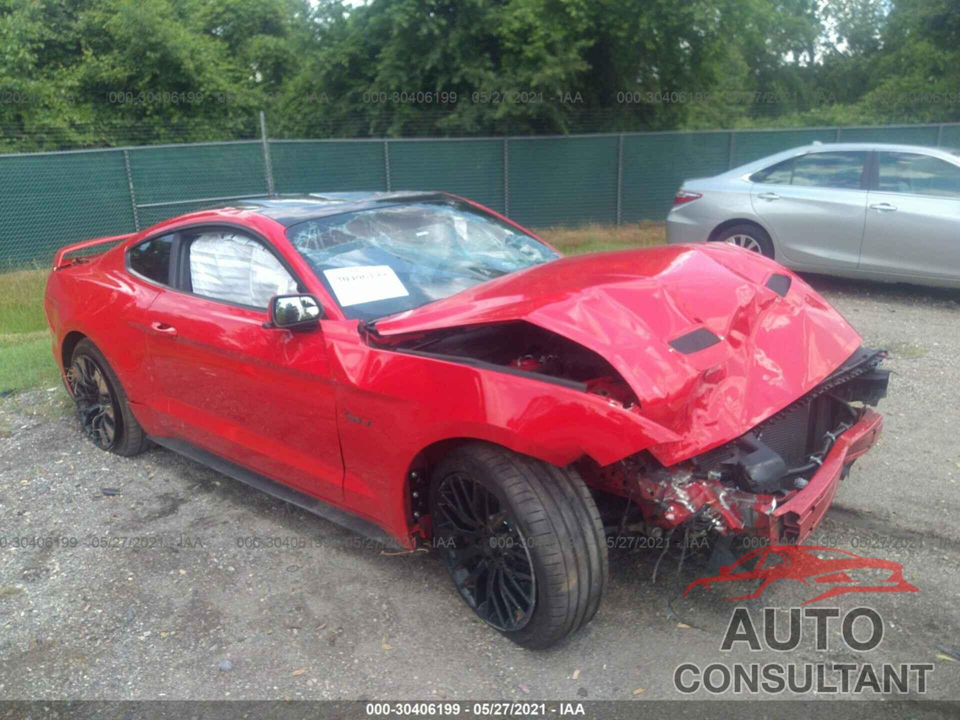 FORD MUSTANG 2019 - 1FA6P8CF2K5142172